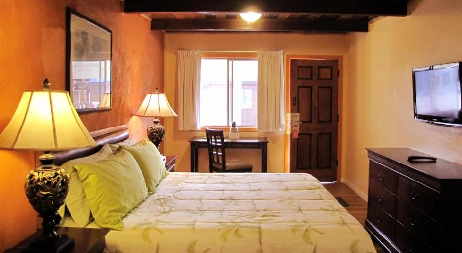 Day, Bed in Coast Inn and Spa