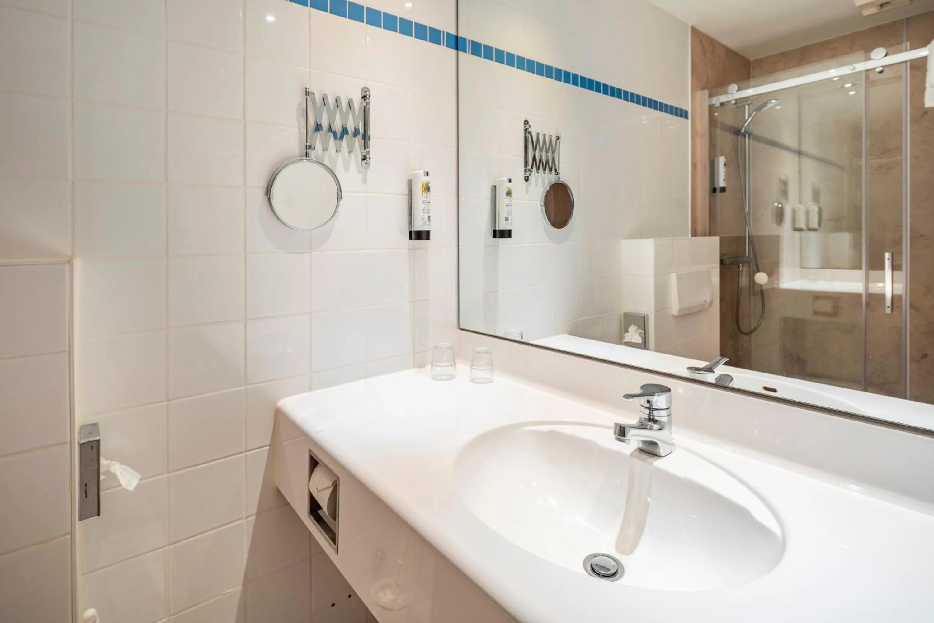 Bathroom in Hotel Belmondo Leipzig Airport