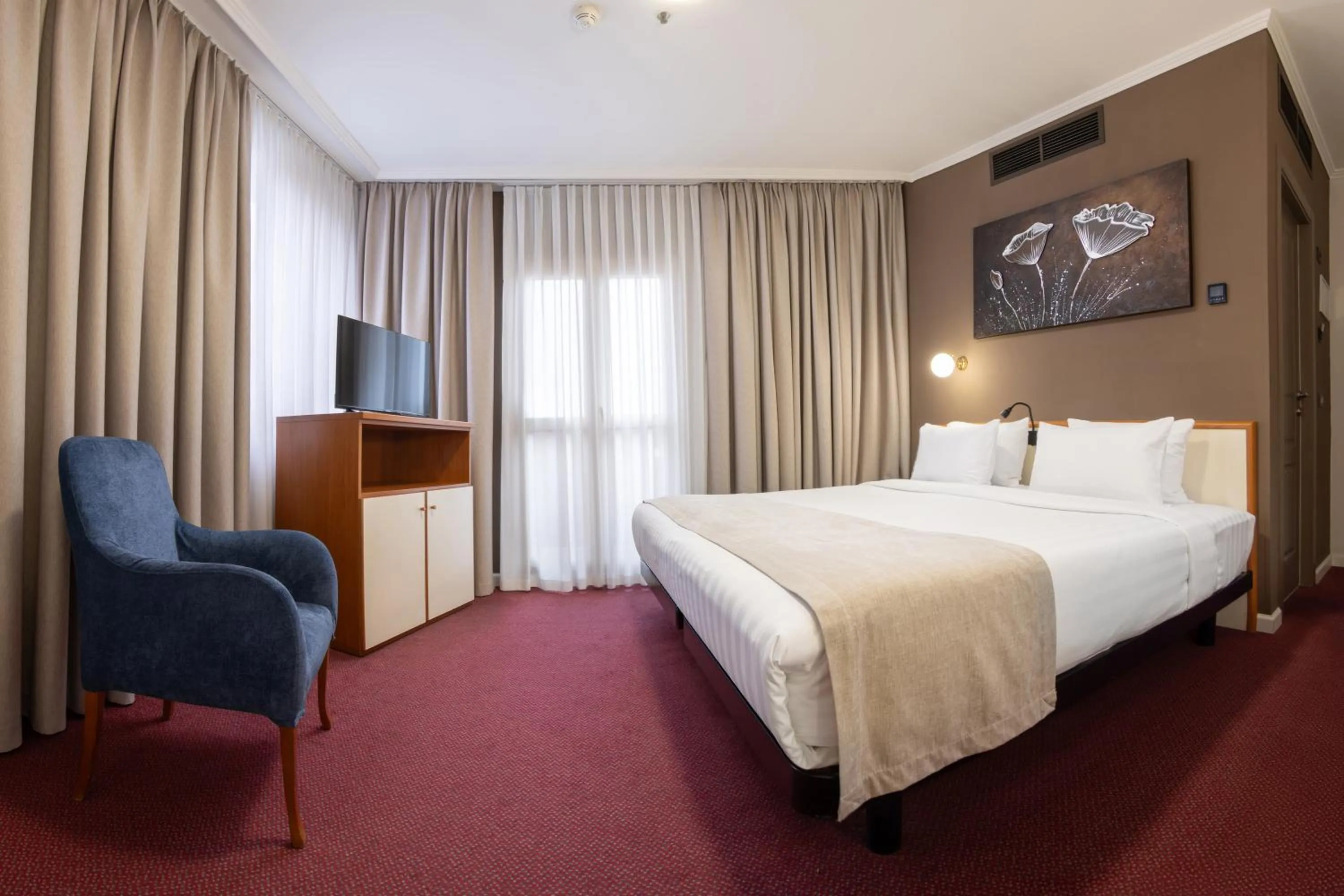 Bedroom, Bed in Best Western Plus Congress Hotel Yerevan
