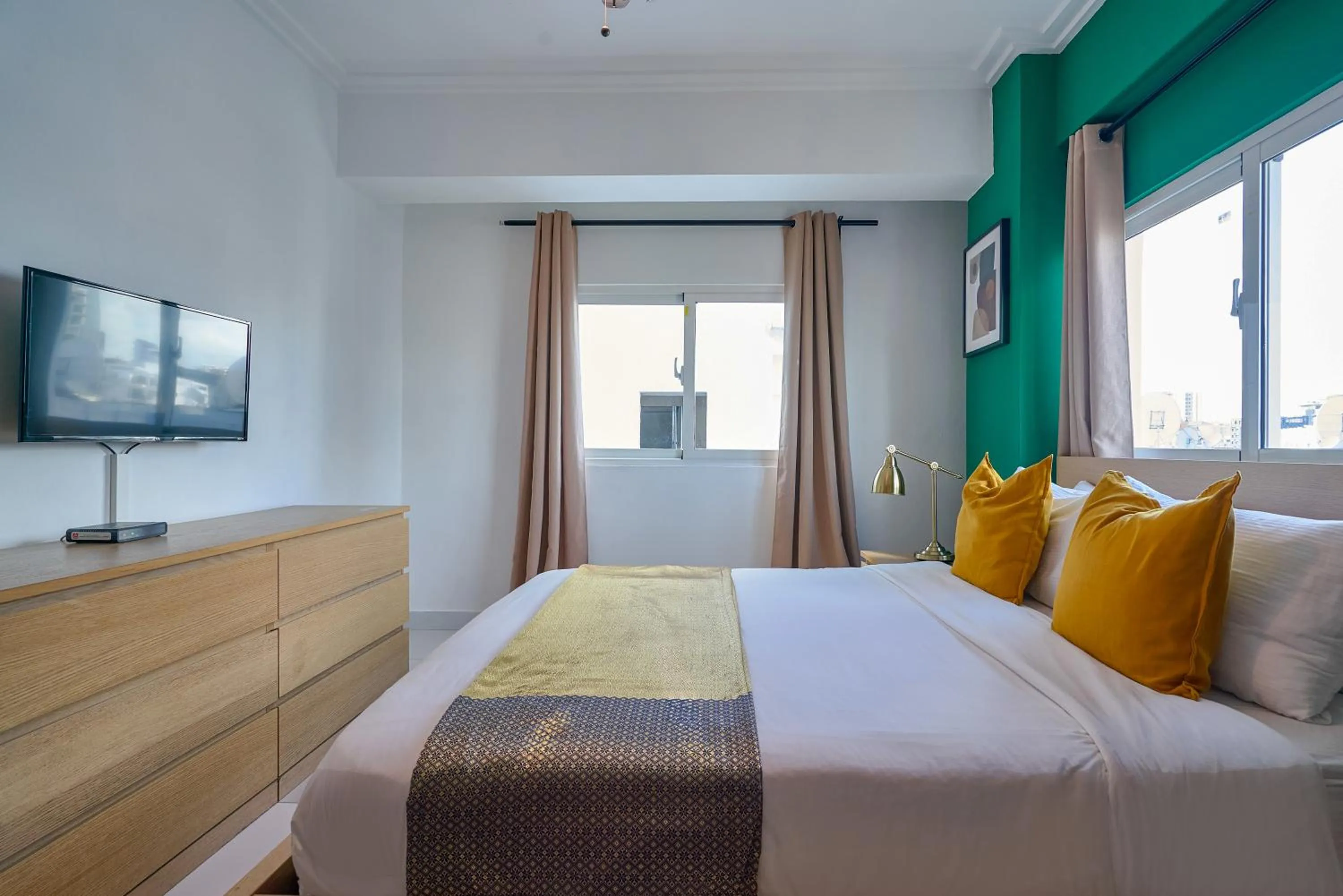 Bedroom, Bed in Central Park Tower