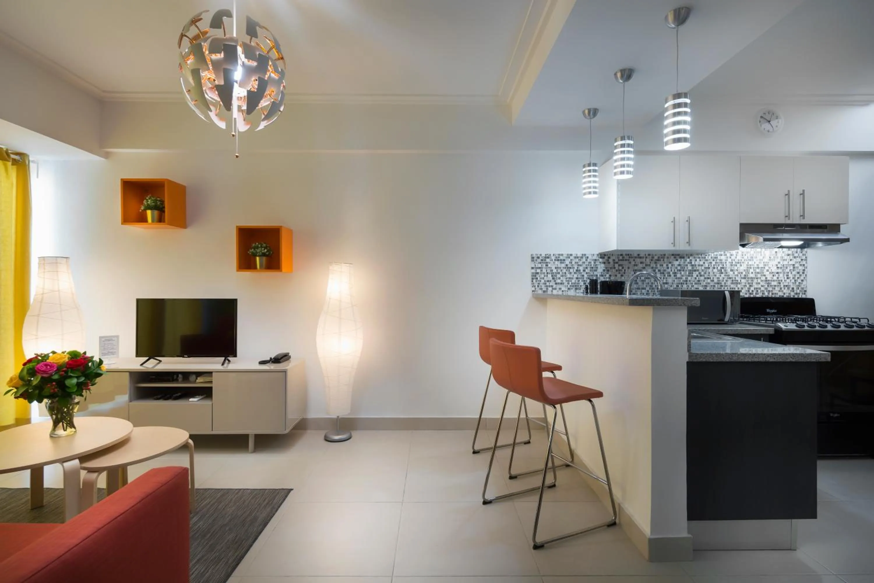 Kitchen or kitchenette in Central Park Tower