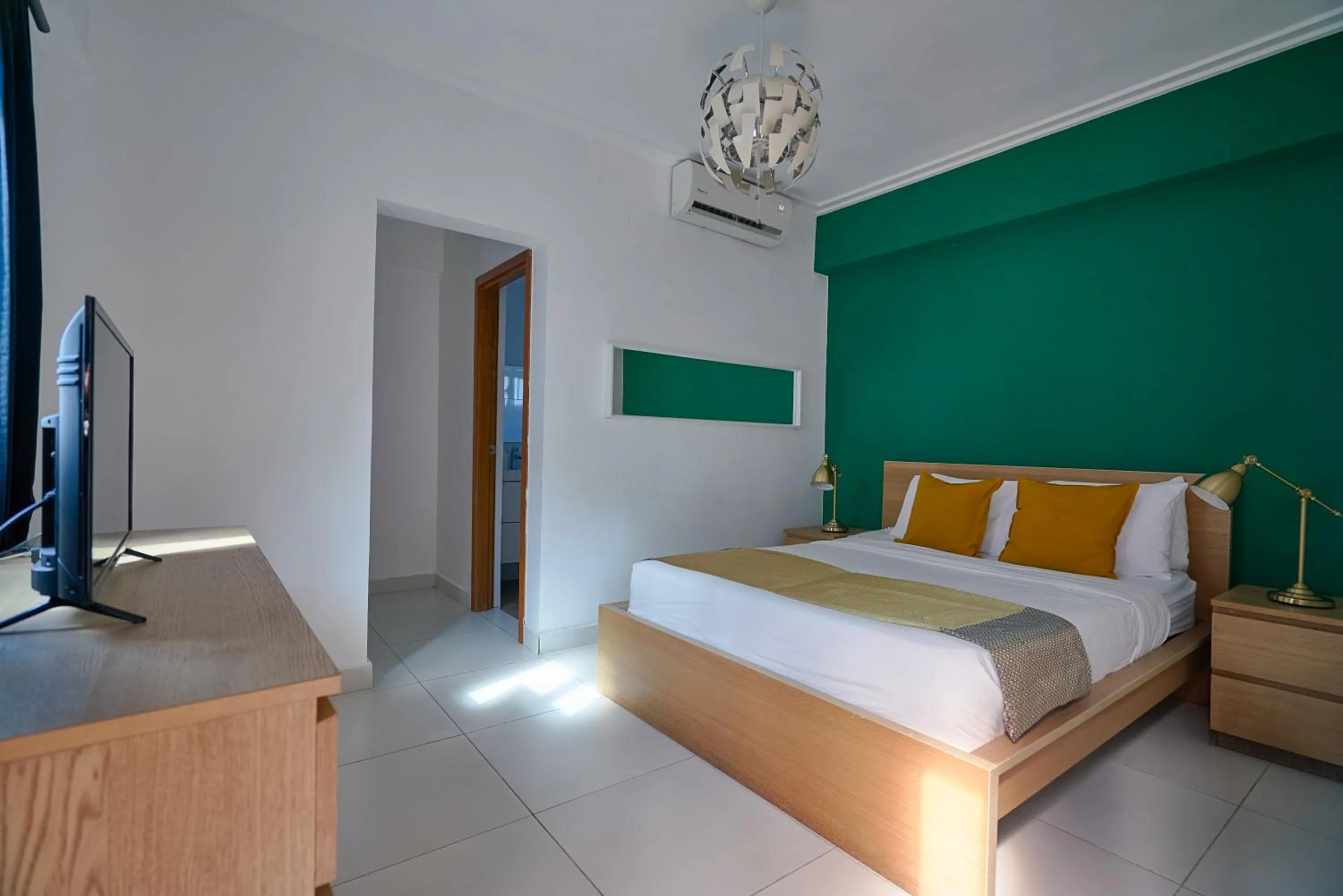 Photo of the whole room, Bed in Central Park Tower