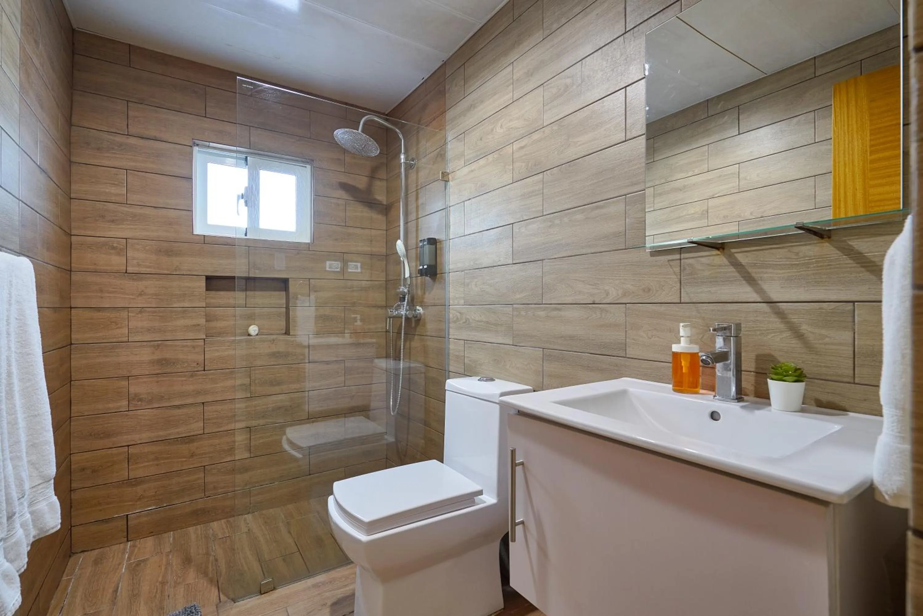 Bathroom in Central Park Tower