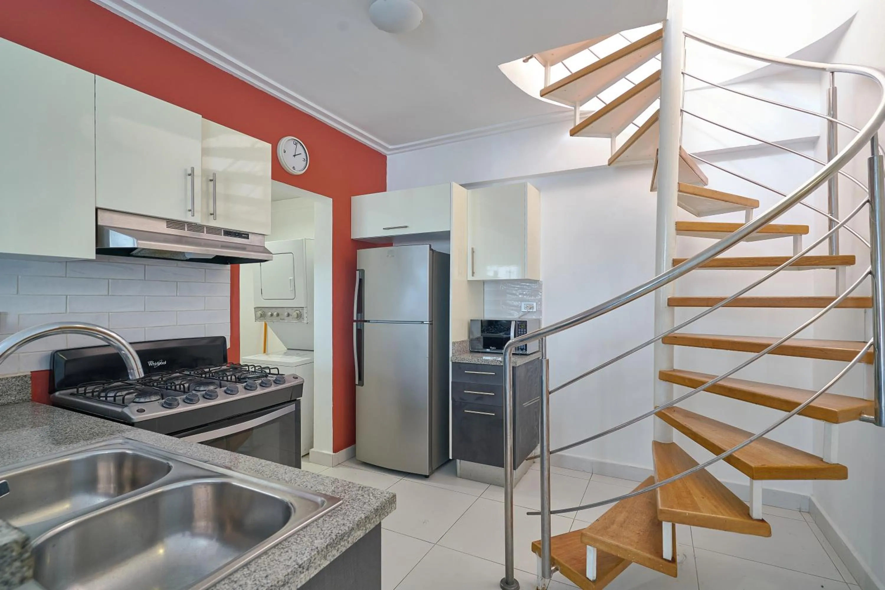 Kitchen or kitchenette in Central Park Tower