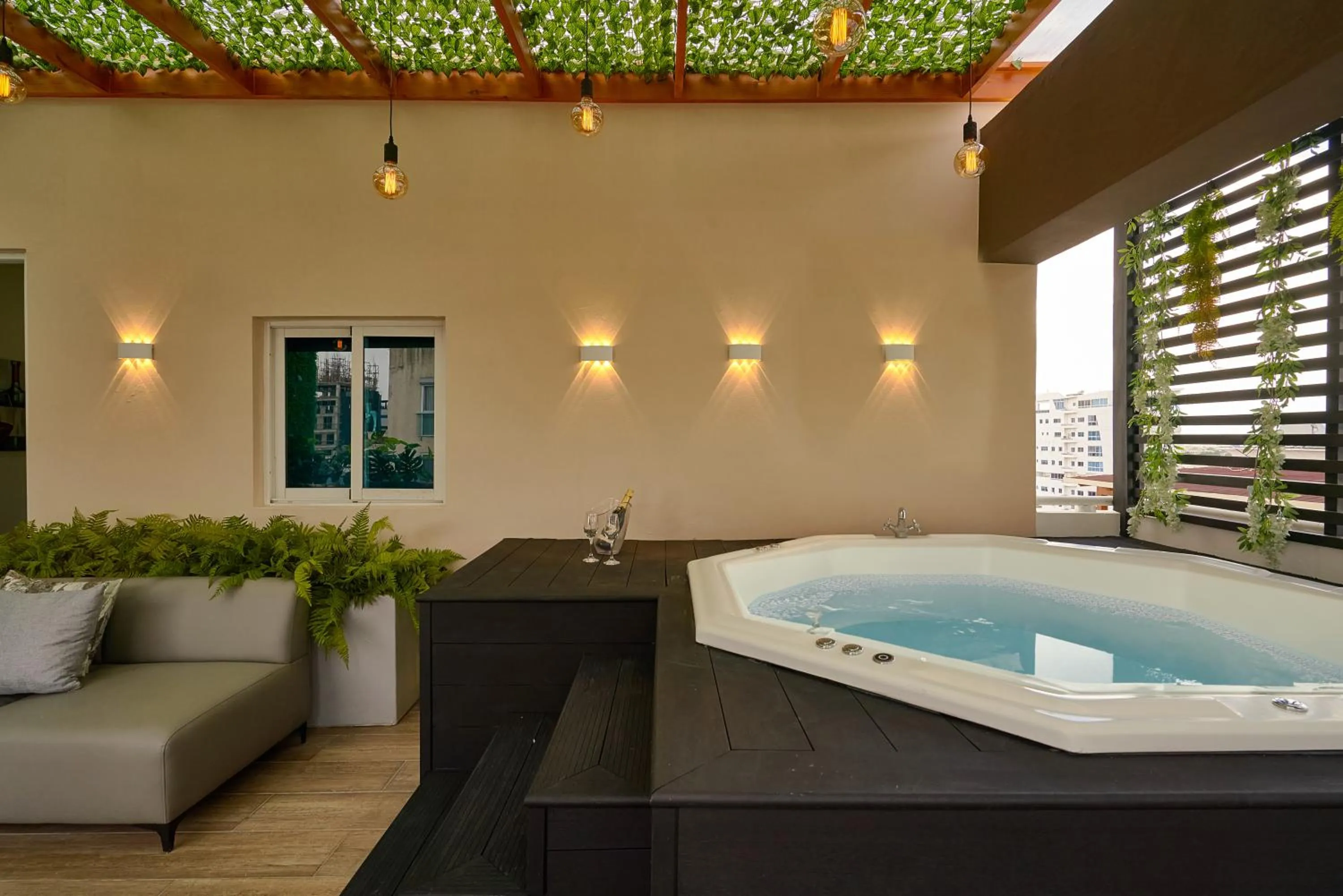 Hot Tub in Central Park Tower