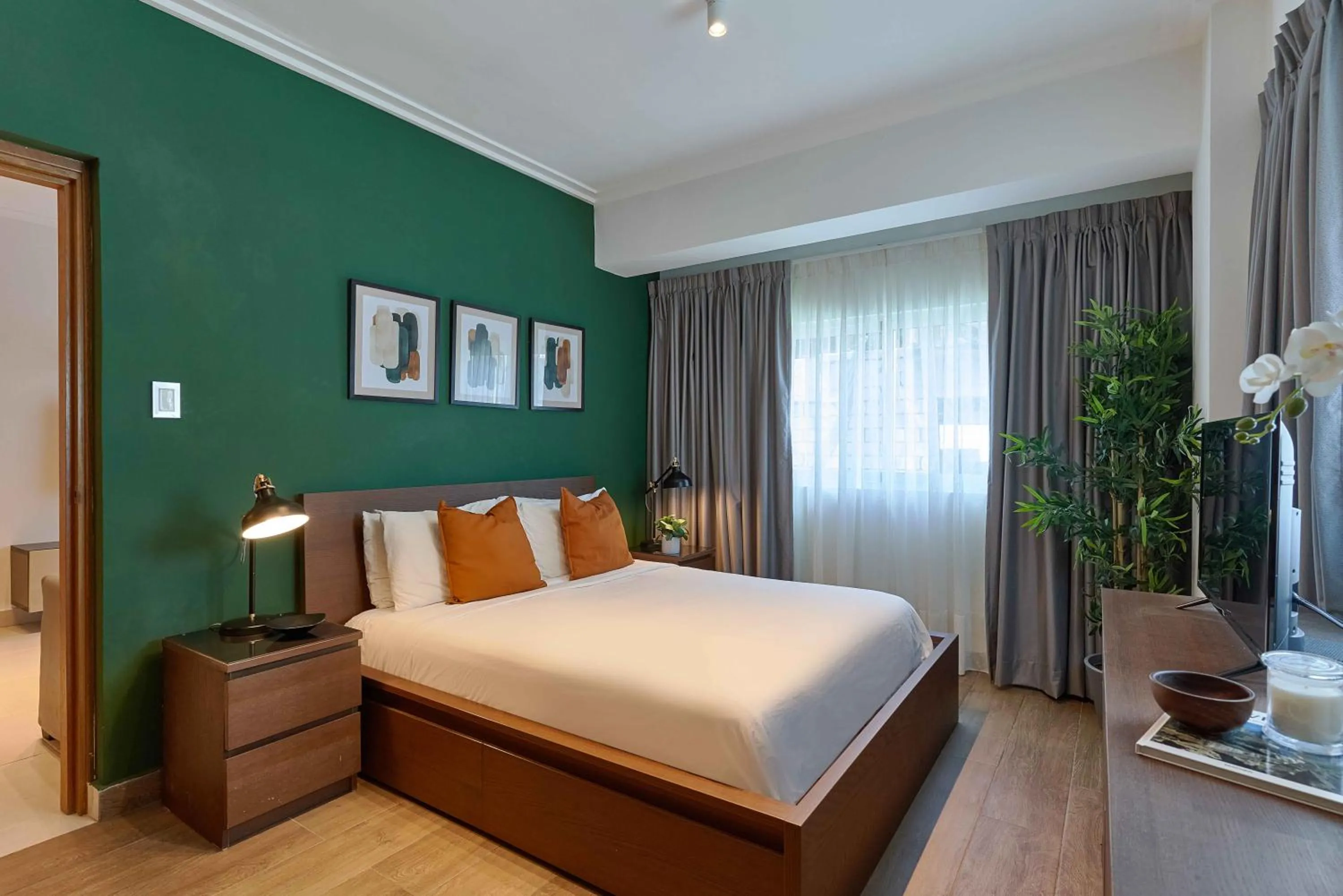 Bedroom, Bed in Central Park Tower