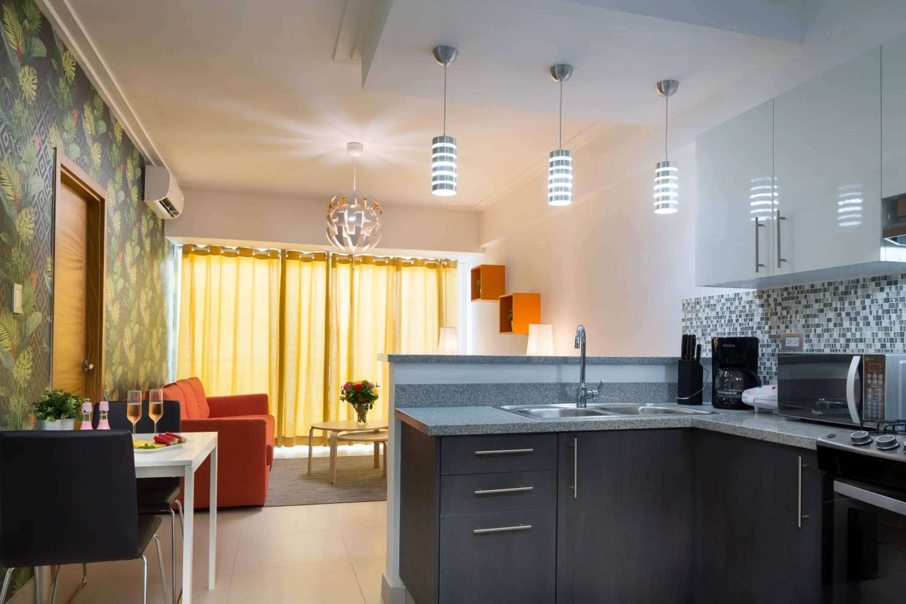 Kitchen or kitchenette in Central Park Tower