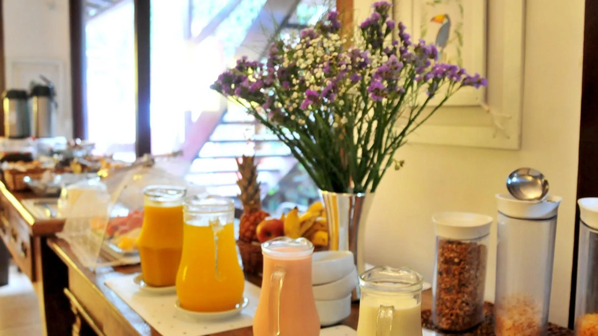 Continental breakfast in Pousada El Parador