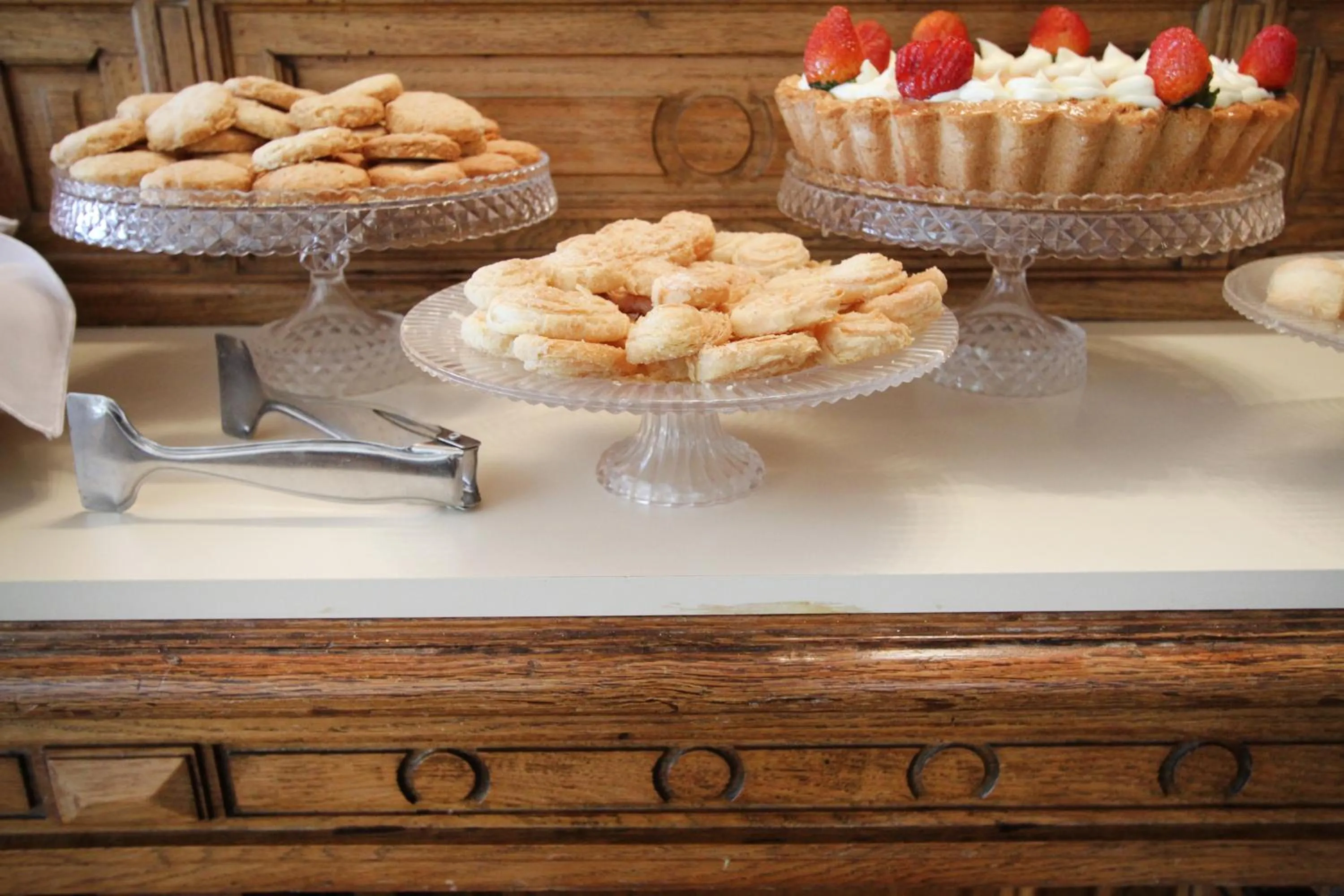 Buffet breakfast in La Campiña Club Hotel & Spa