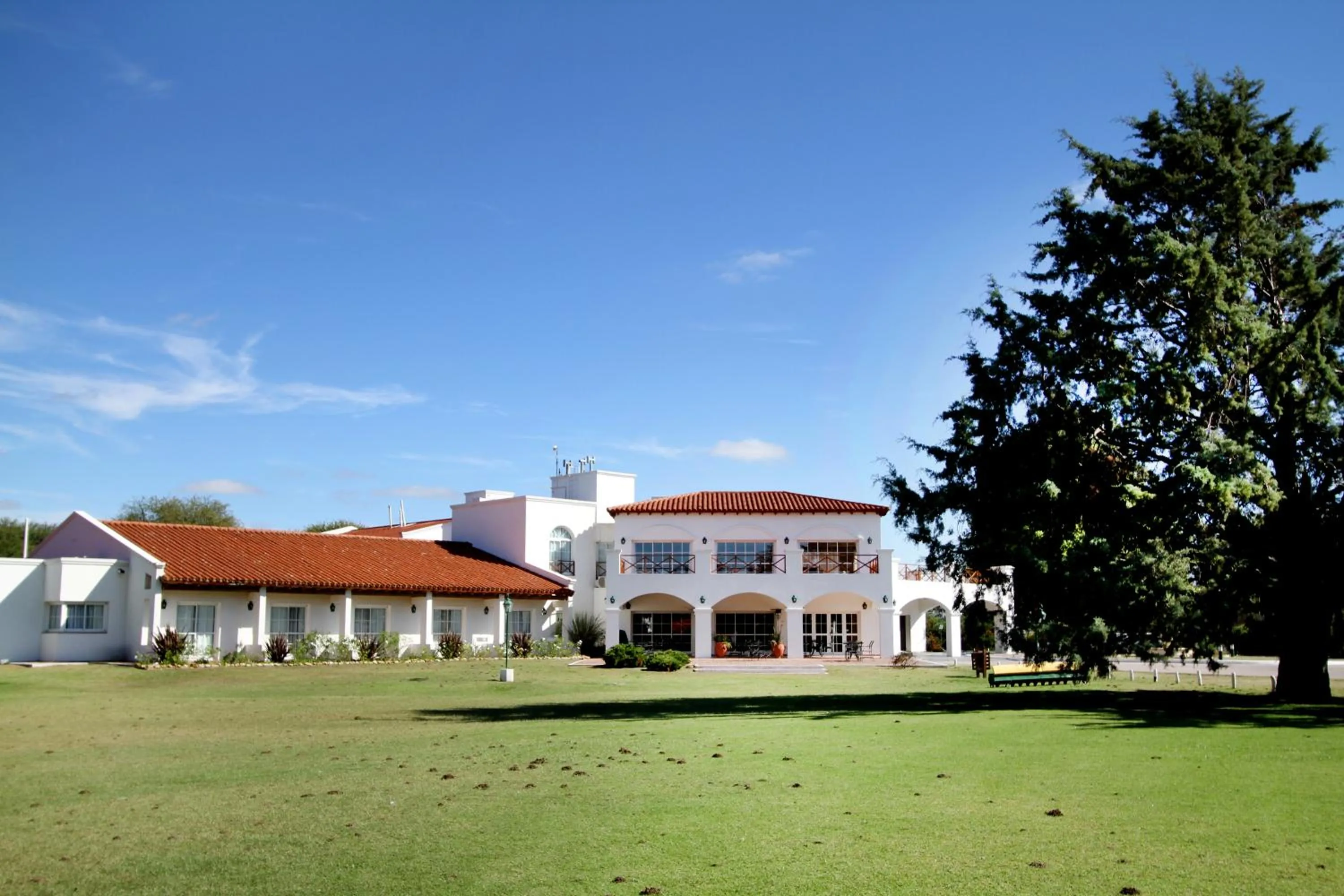Facade/entrance in La Campiña Club Hotel & Spa
