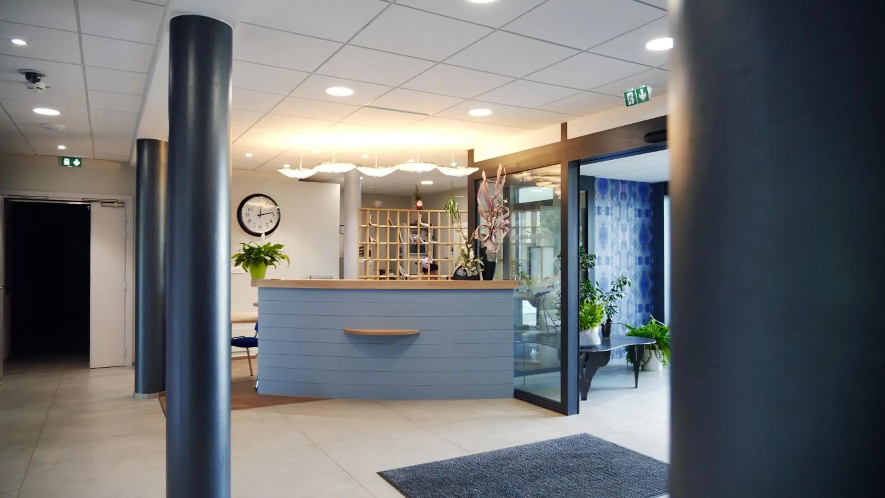 Lobby or reception in Aparthotel Adagio Bâle Mulhouse Aeroport Lobby or reception in Aparthotel Adagio Bâle Mulhouse Aeroport