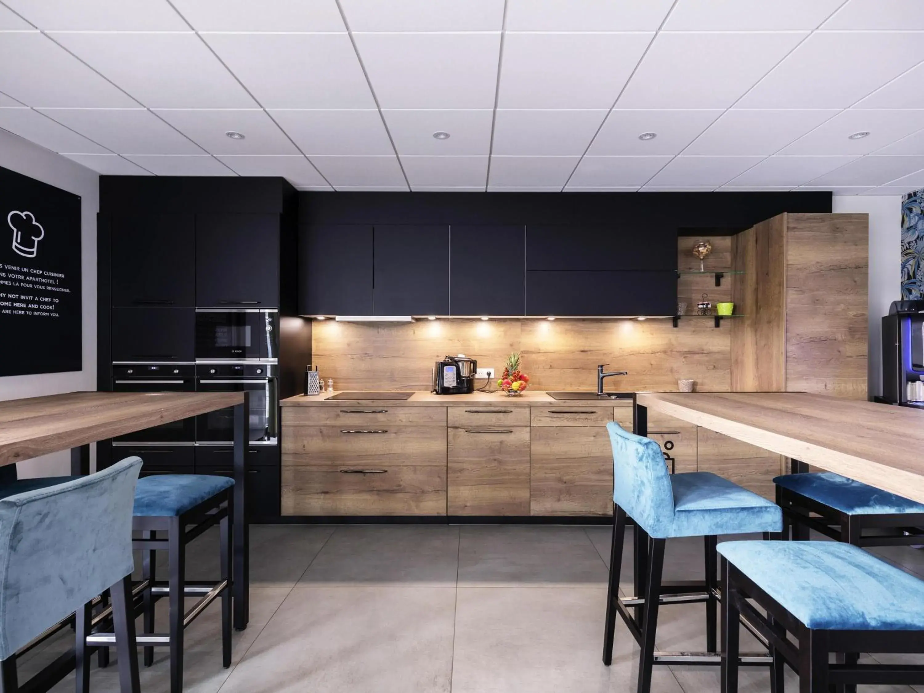 Property building in Aparthotel Adagio Bâle Mulhouse Aeroport Property building in Aparthotel Adagio Bâle Mulhouse Aeroport