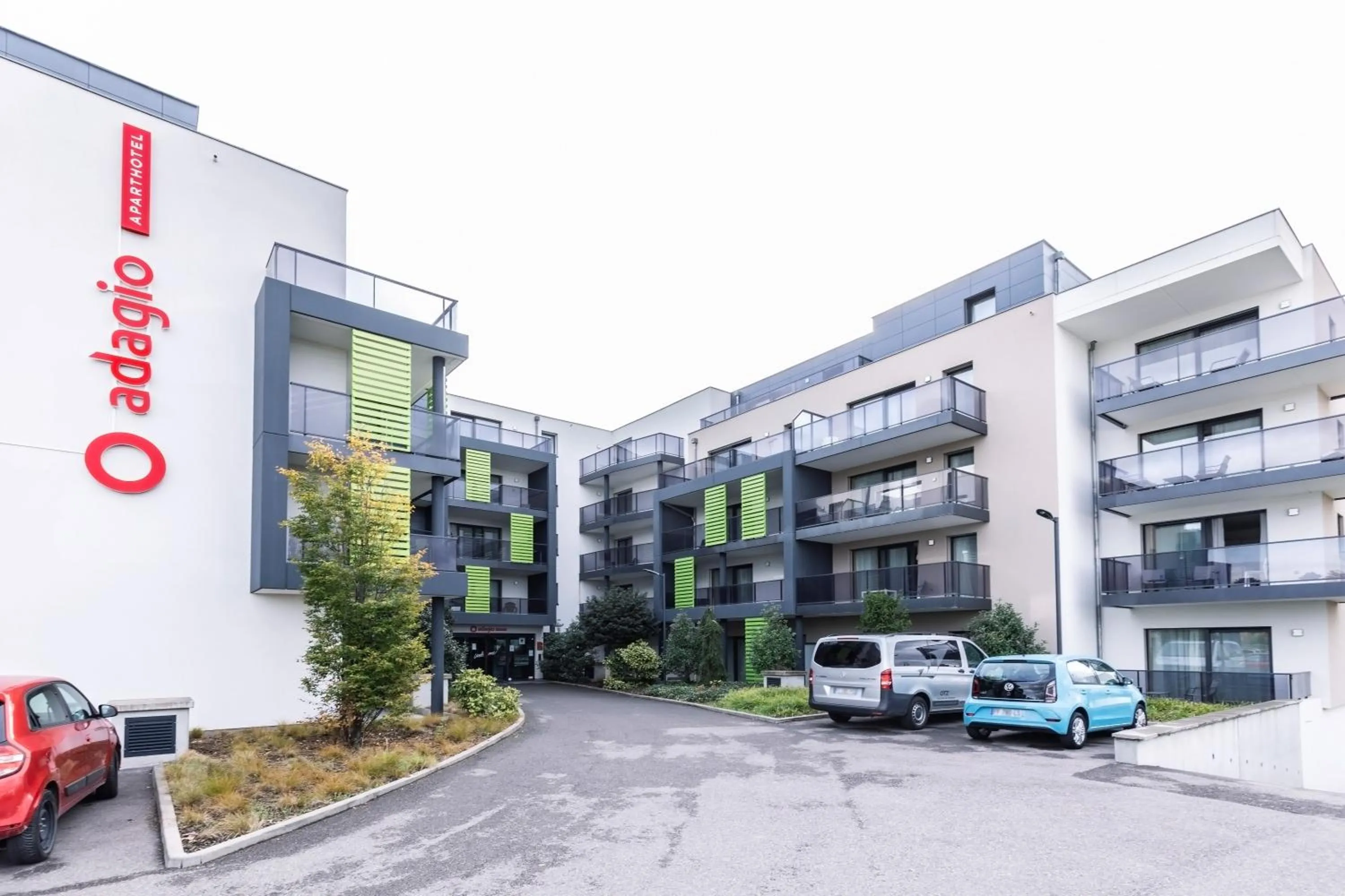 Facade/entrance in Aparthotel Adagio Bâle Mulhouse Aeroport