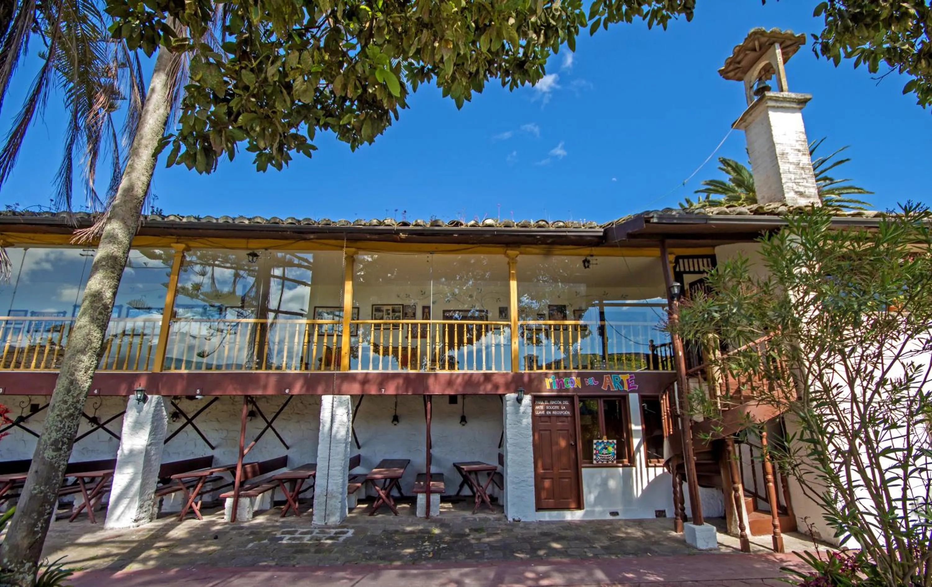 Facade/entrance in Hacienda Hosteria Chorlavi