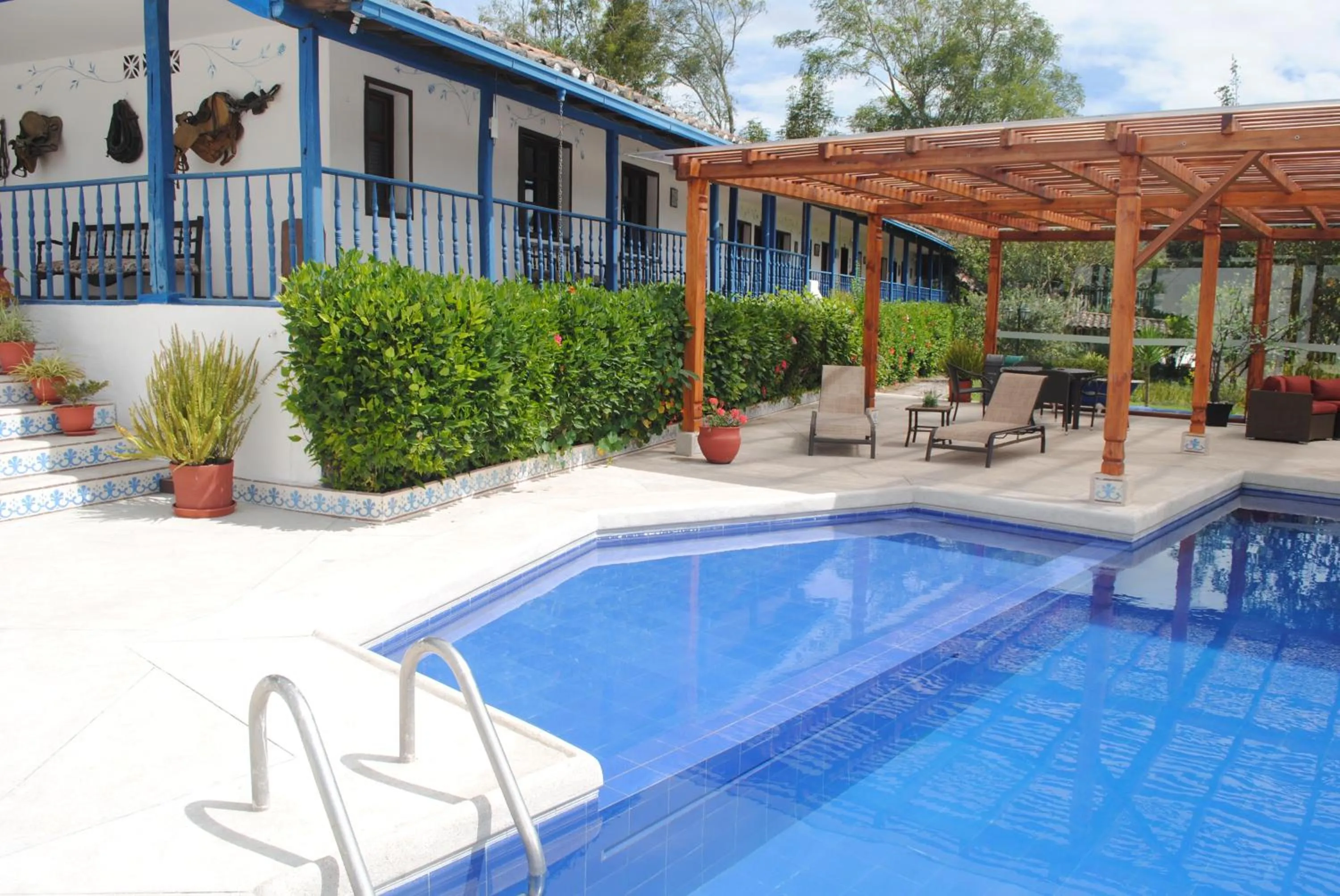 Swimming pool in Hacienda Hosteria Chorlavi