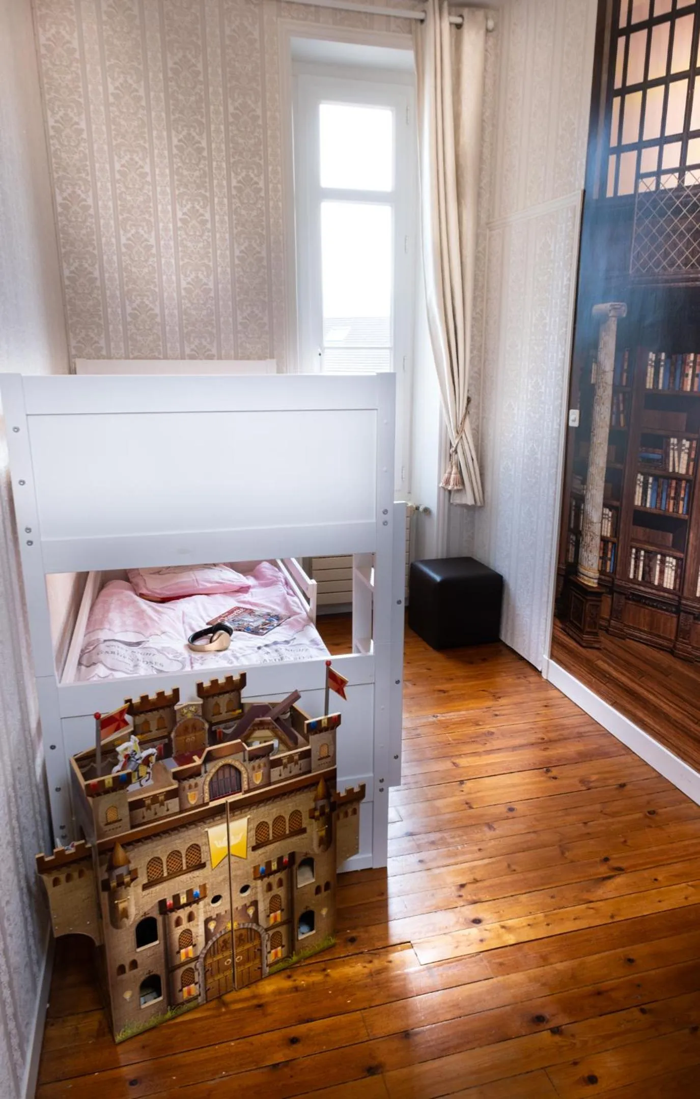 Bedroom, Bed in Le Château des Tourelles en Vendée