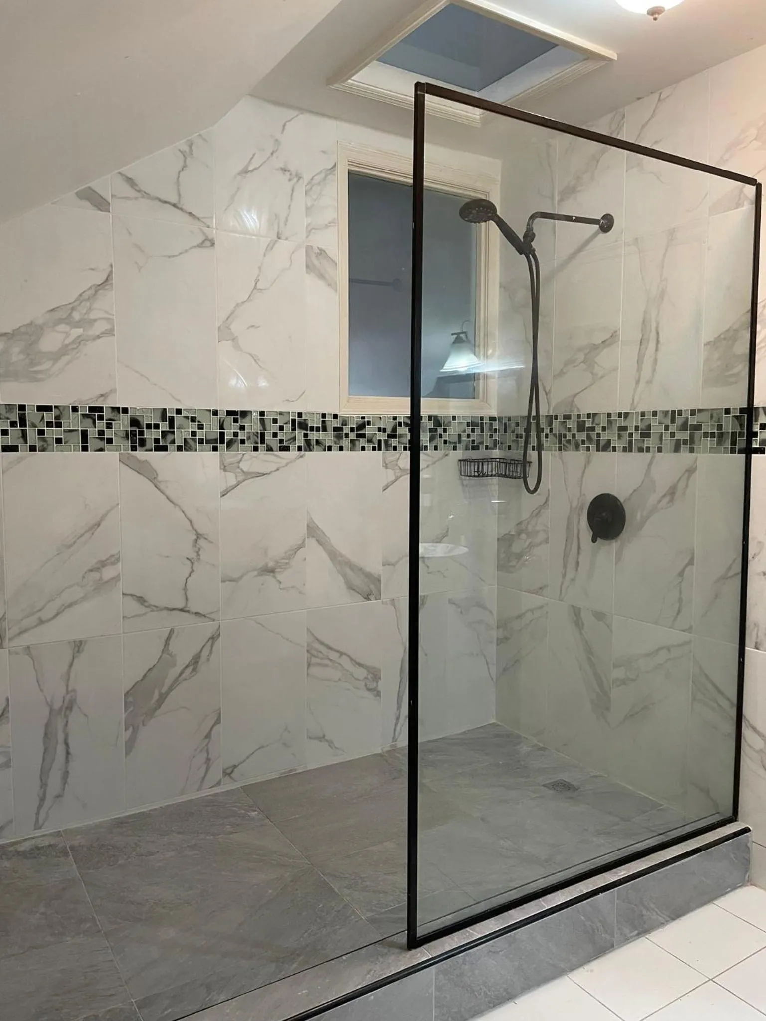 Bathroom in Mystic Ridge Paradise