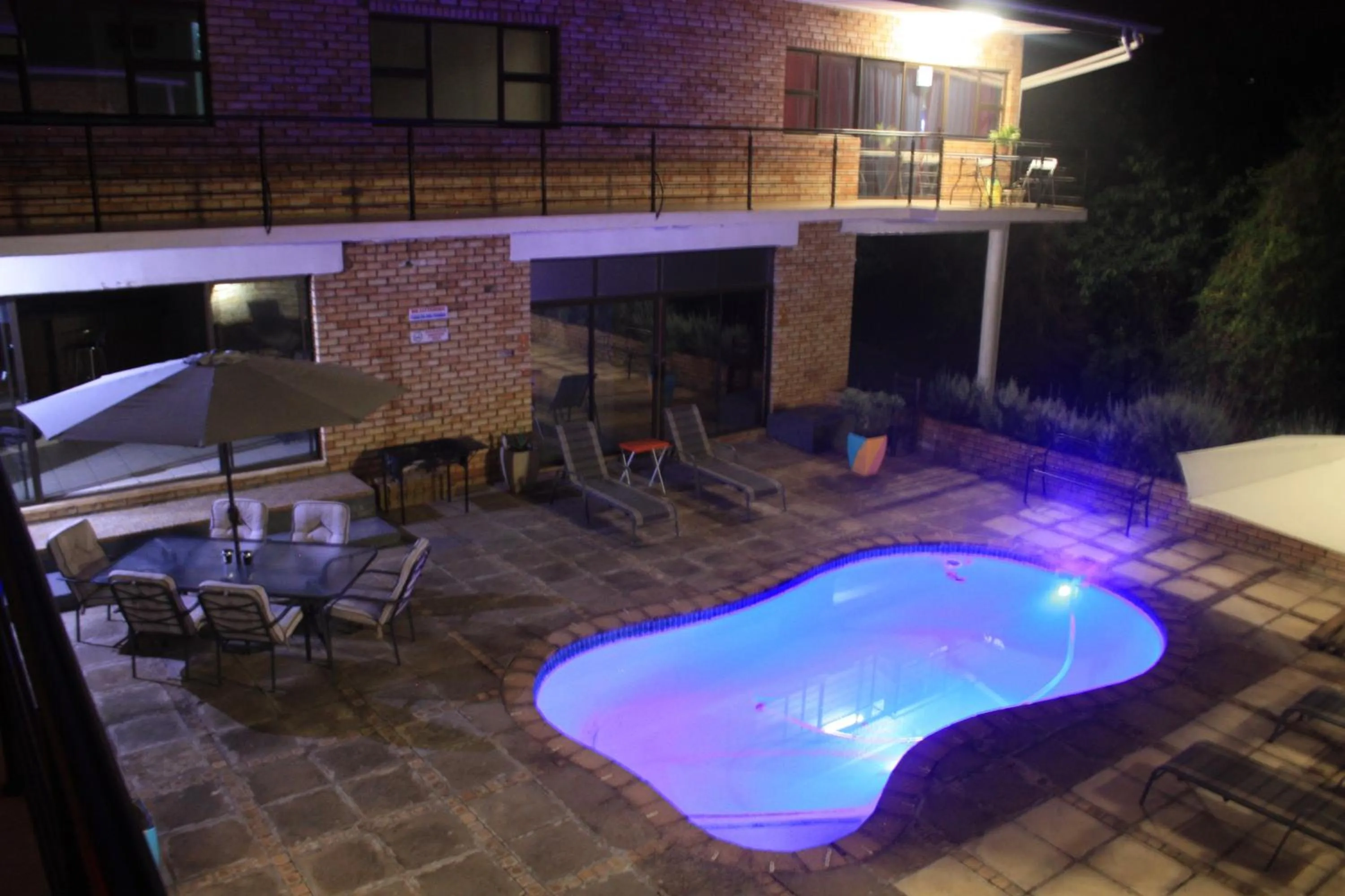 Swimming pool in Hidden Inn