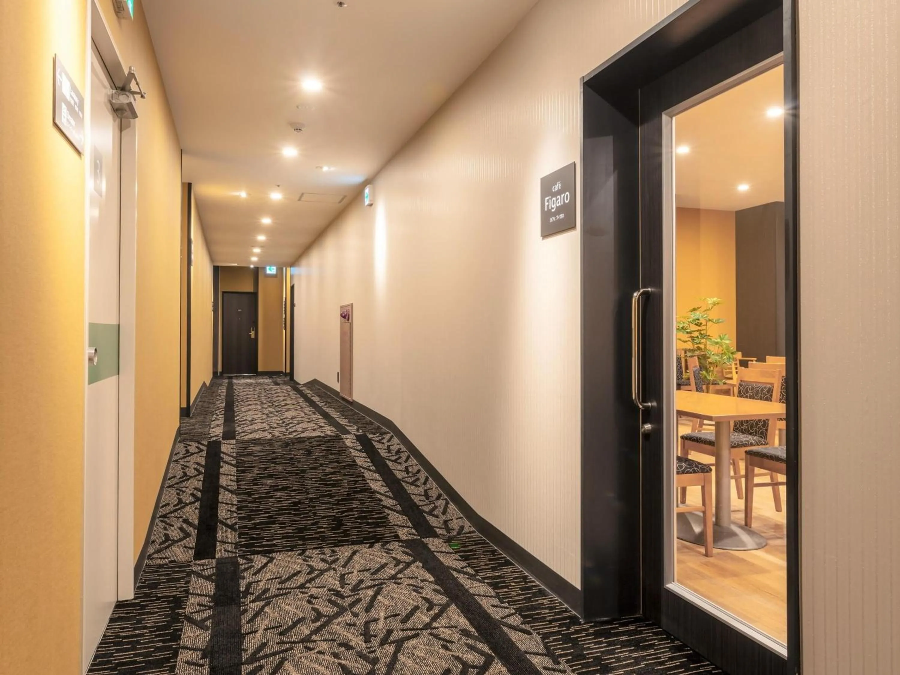 Restaurant/places to eat in APA Hotel Biwako Seta Ekimae