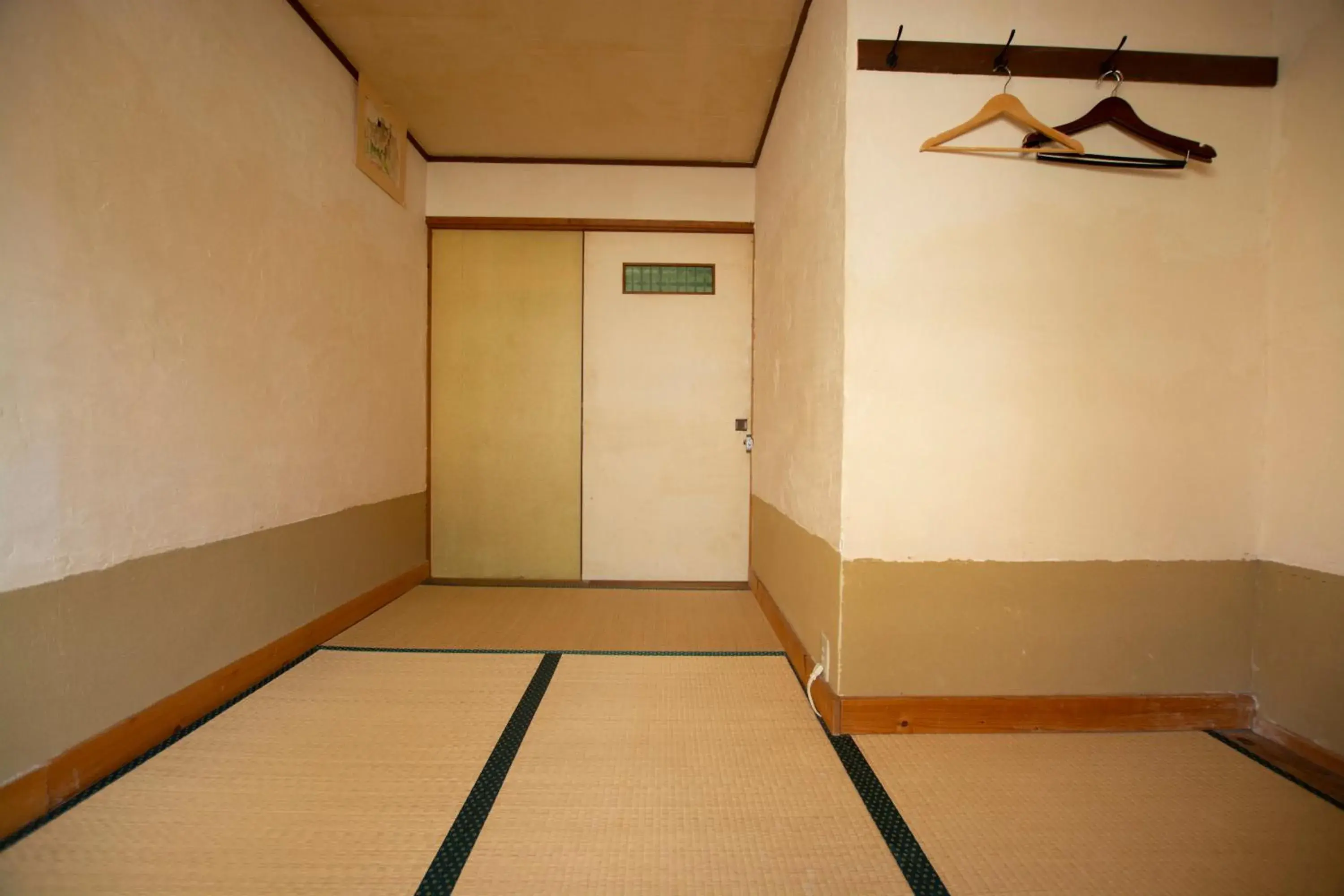 Single Room with Shared Shower and Toilet in Guesthouse Bon Single Room with Shared Shower and Toilet in Guesthouse Bon