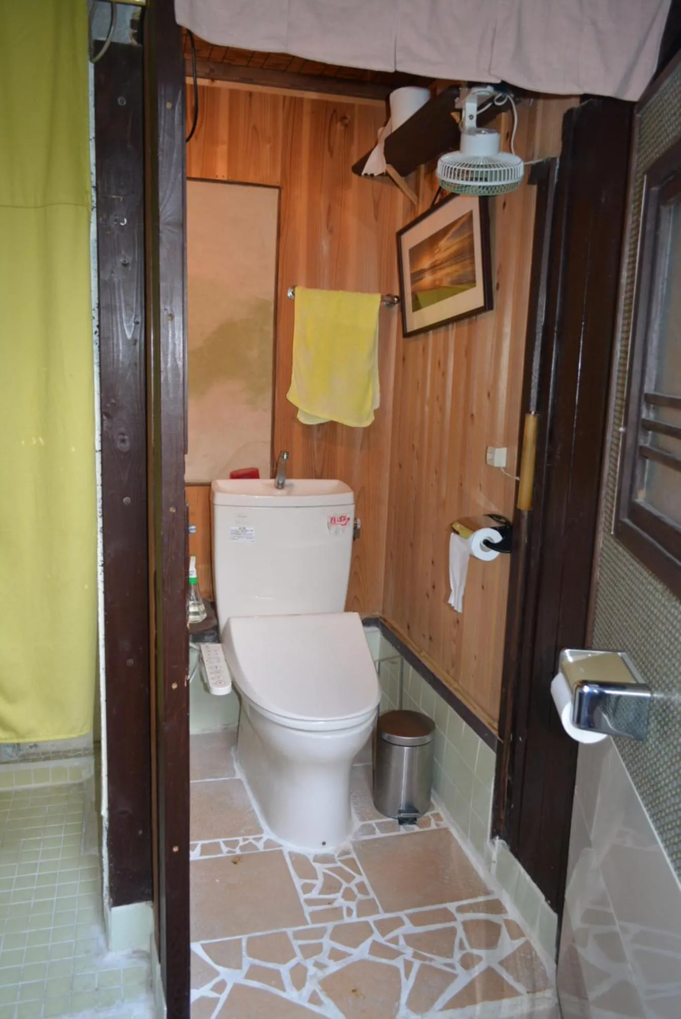 Area and facilities in Guesthouse Bon