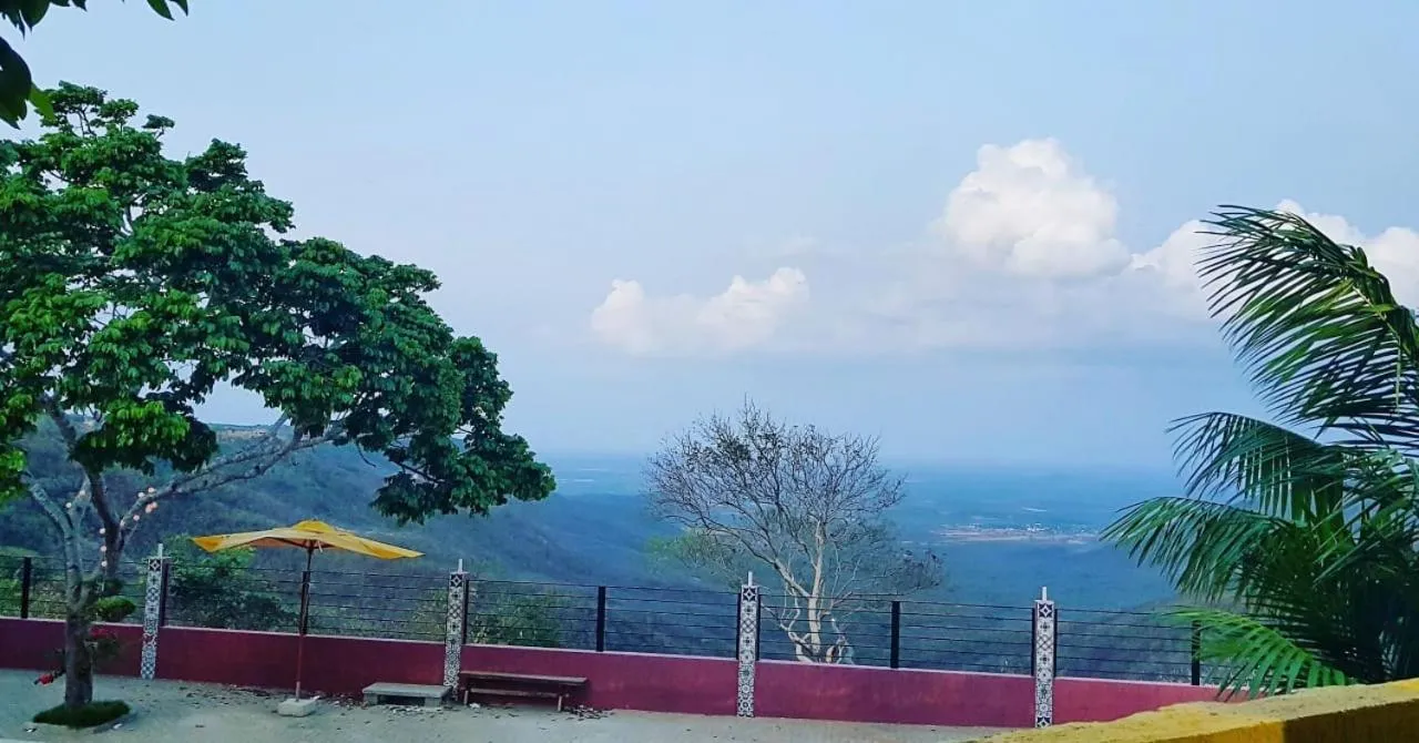 Hotel e Mirante recanto alto da serra