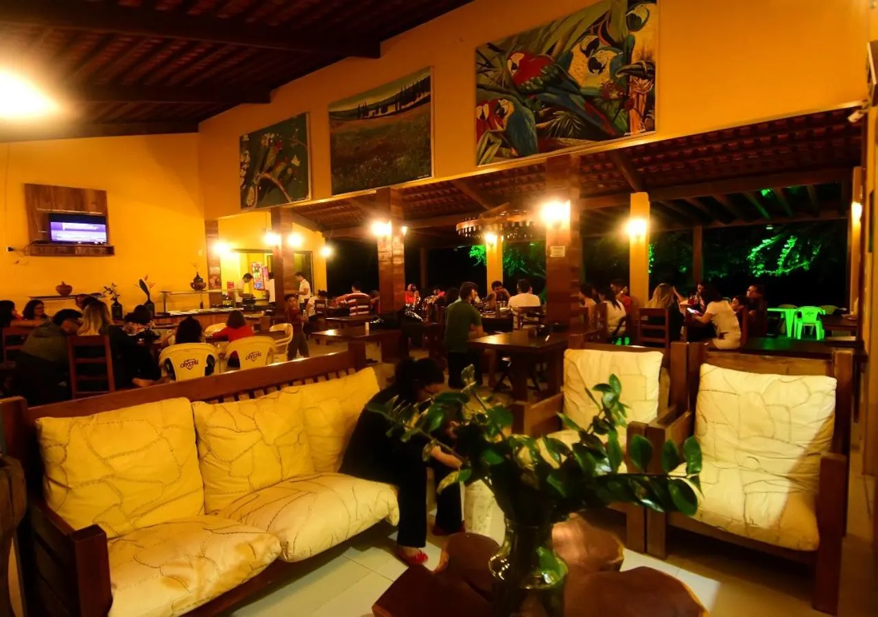 Restaurant/places to eat in Hotel e Mirante recanto alto da serra