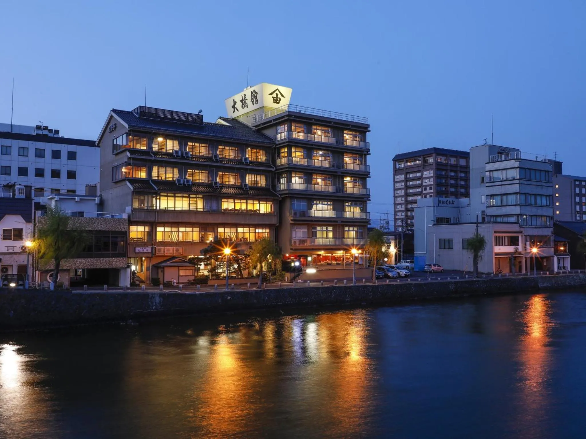 Property building in Ohashikan