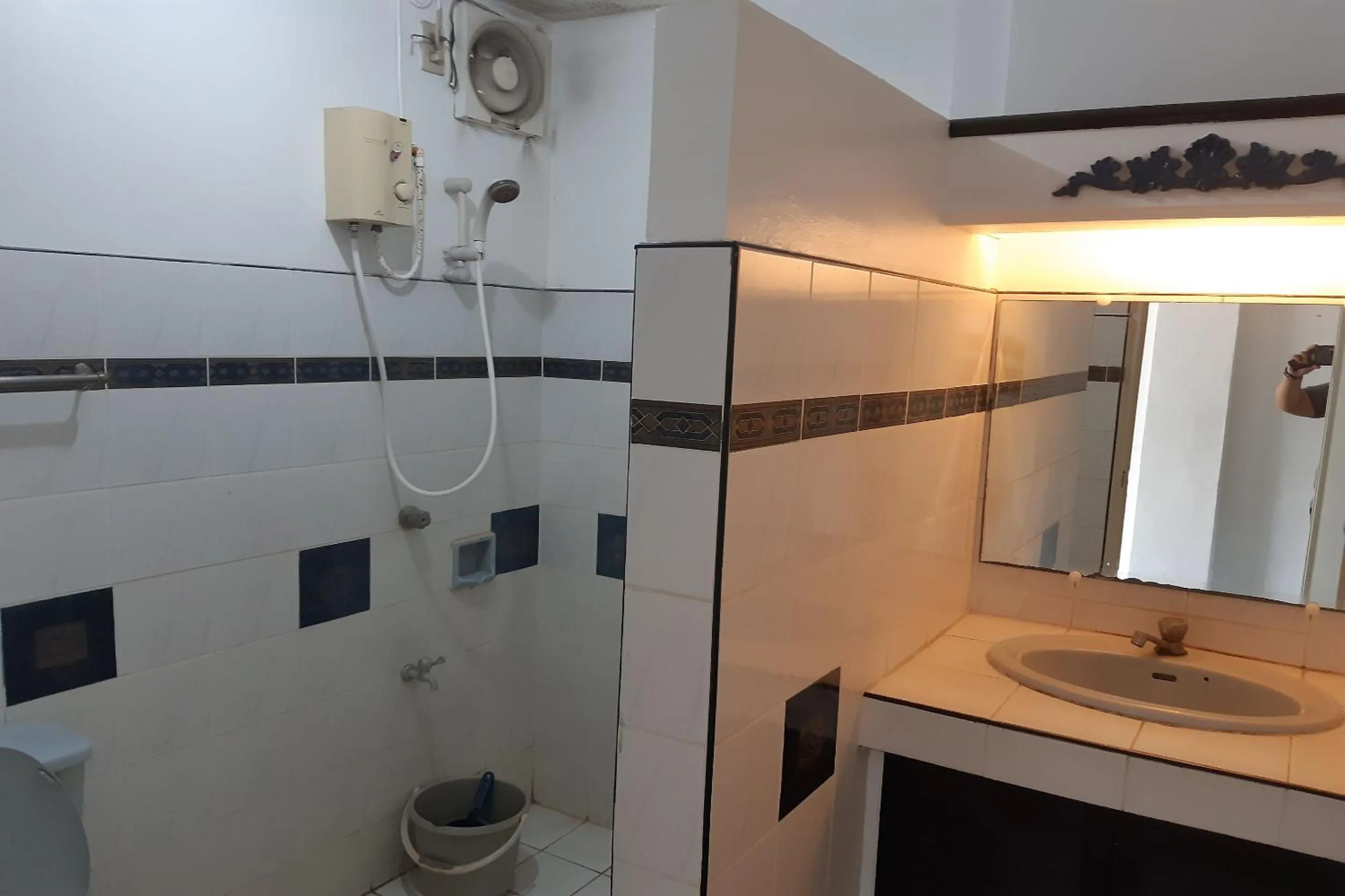 Bathroom in SM Travelodge