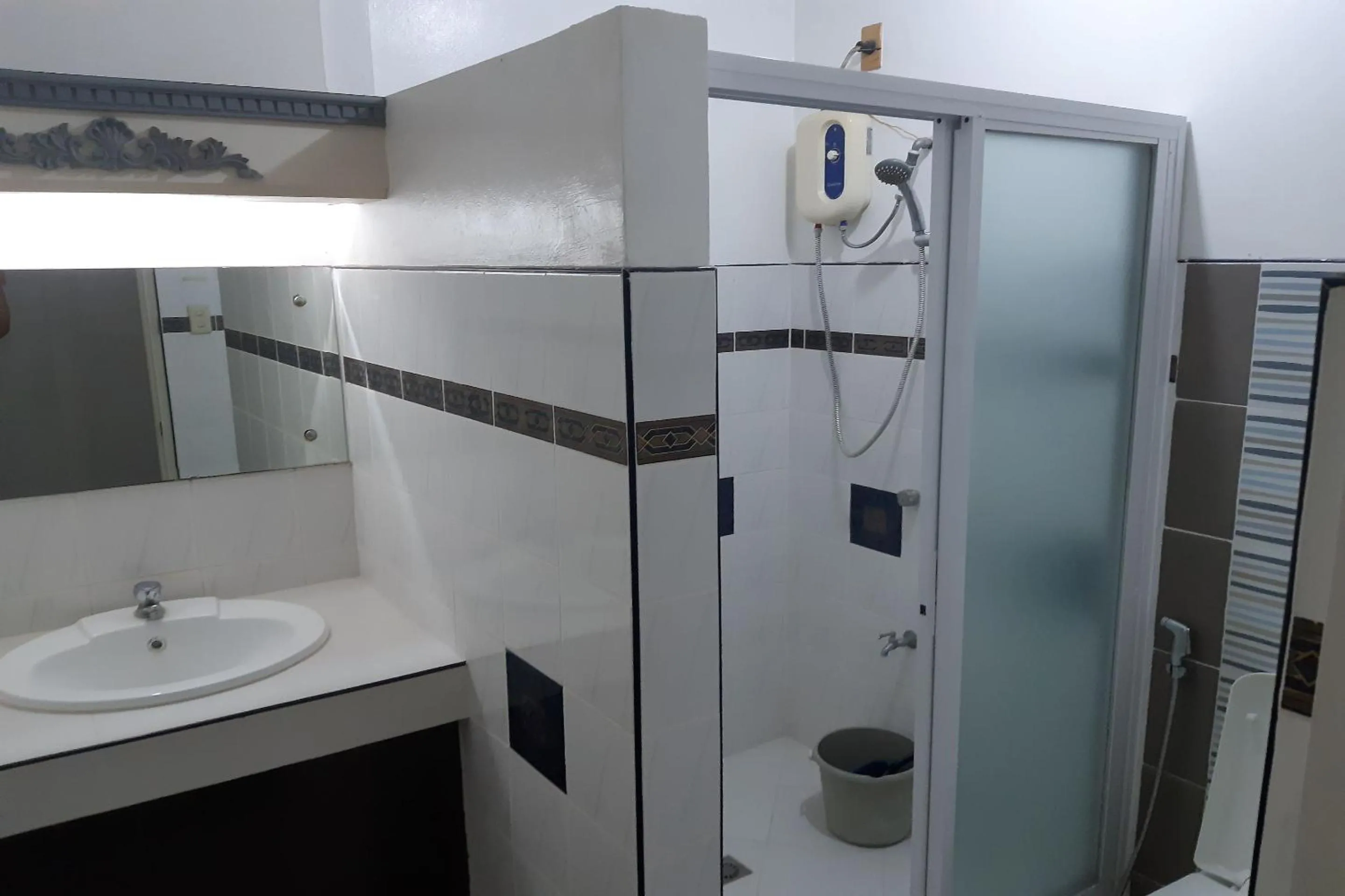 Bathroom in SM Travelodge