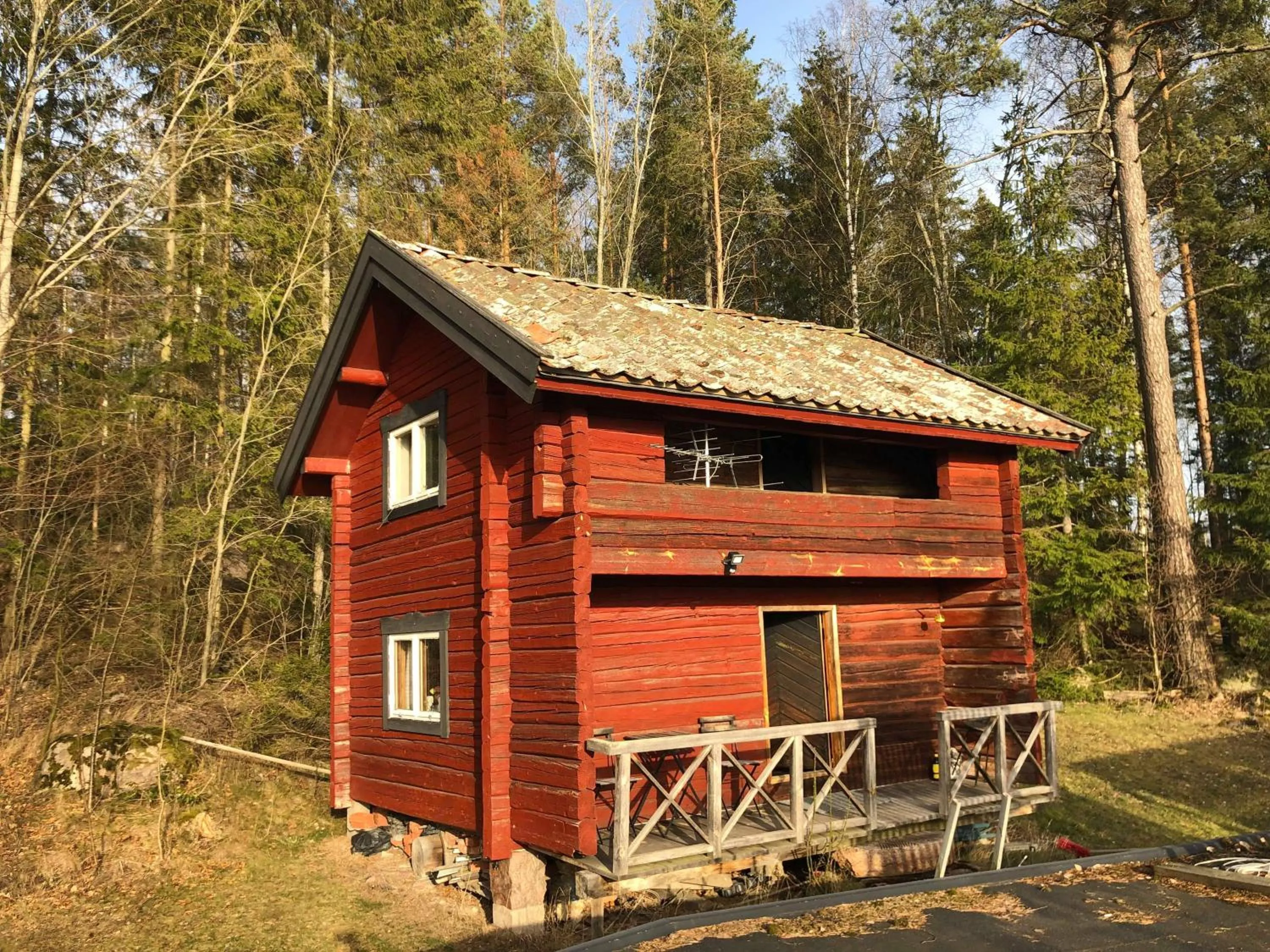 Brådtom Slusscafé & Stugor