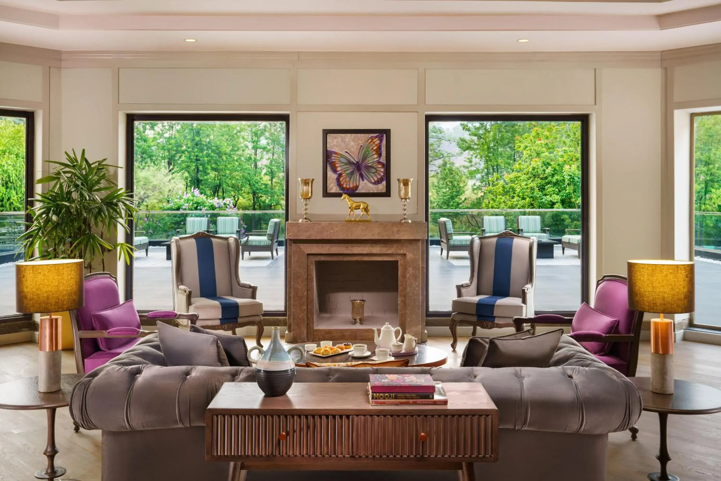 Lounge or bar in Vivanta Katra Vaishno Devi Lounge or bar in Vivanta Katra Vaishno Devi