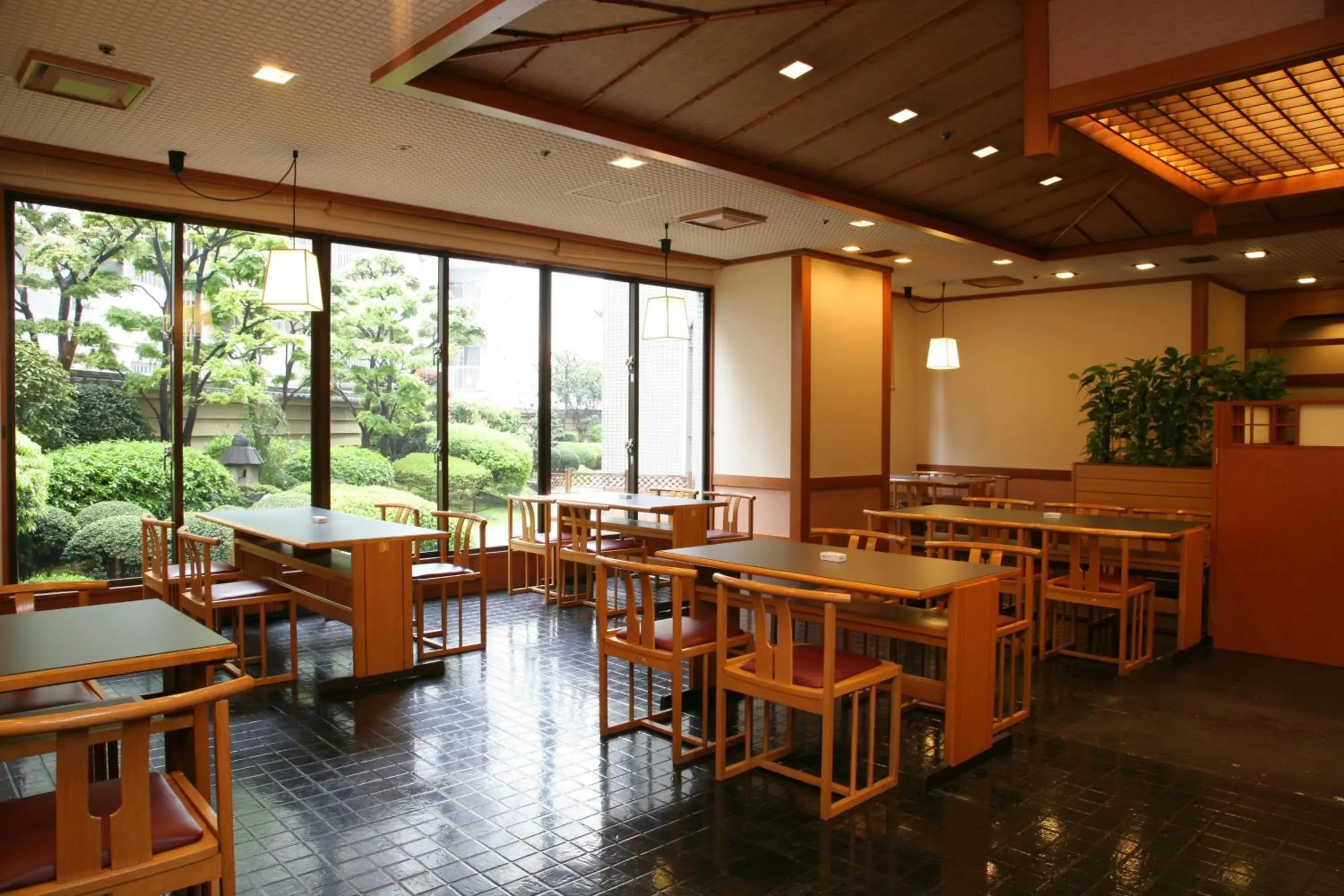 Restaurant/places to eat in Osaka Garden Palace Restaurant/places to eat in Osaka Garden Palace