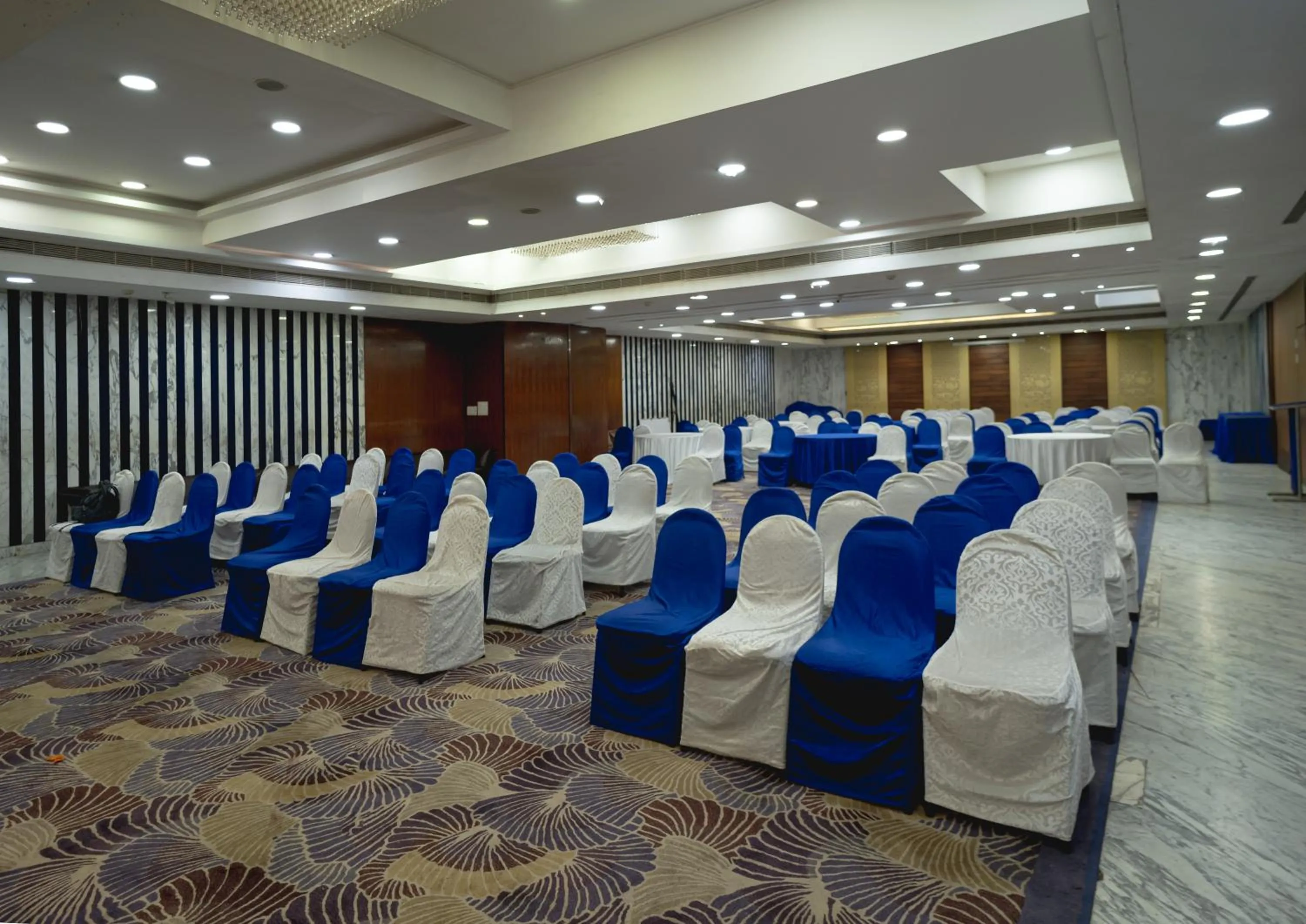 Banquet/Function facilities in The Fern Residency, Subhash Bridge, Ahmedabad