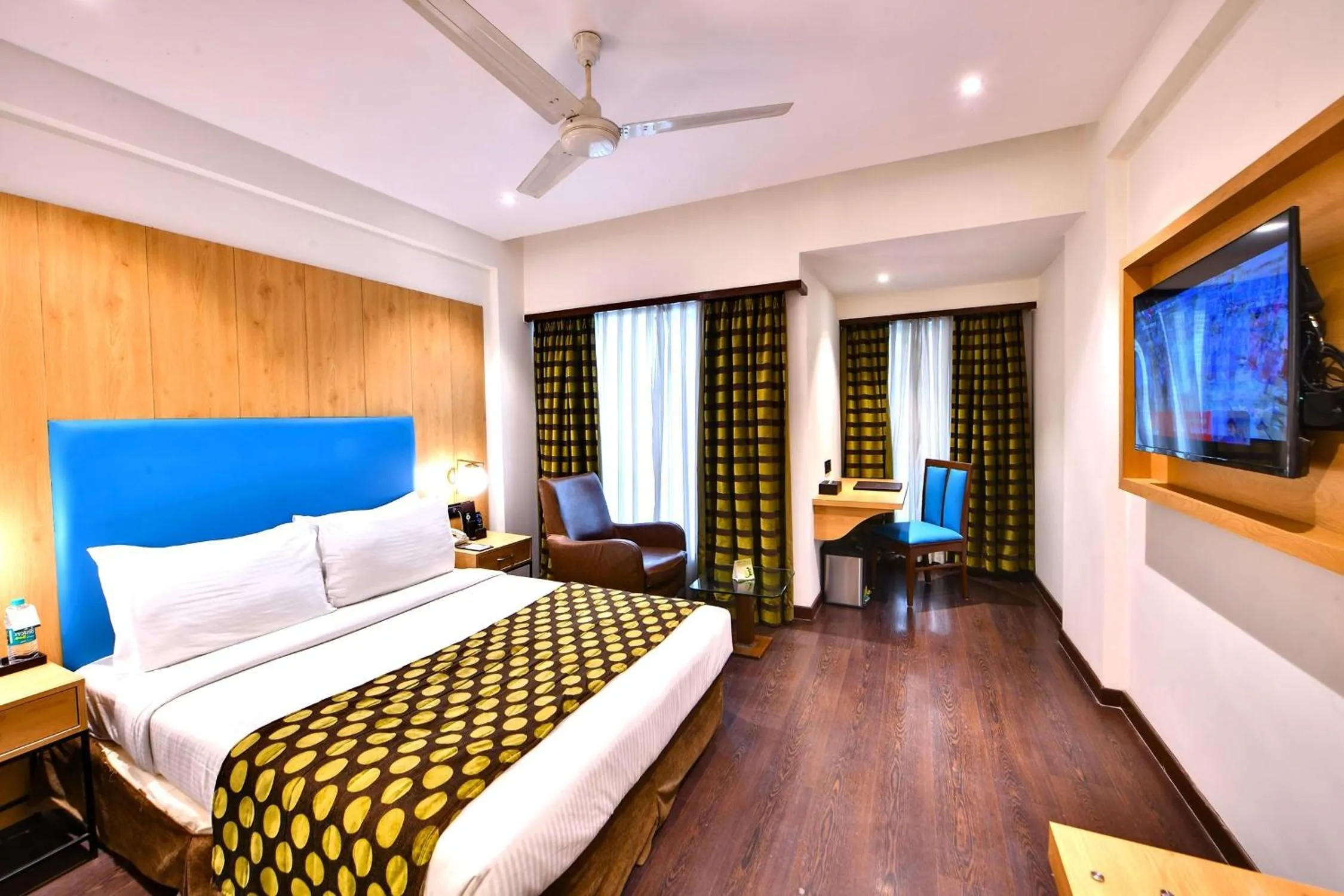 Bed in The Fern Residency, Subhash Bridge, Ahmedabad