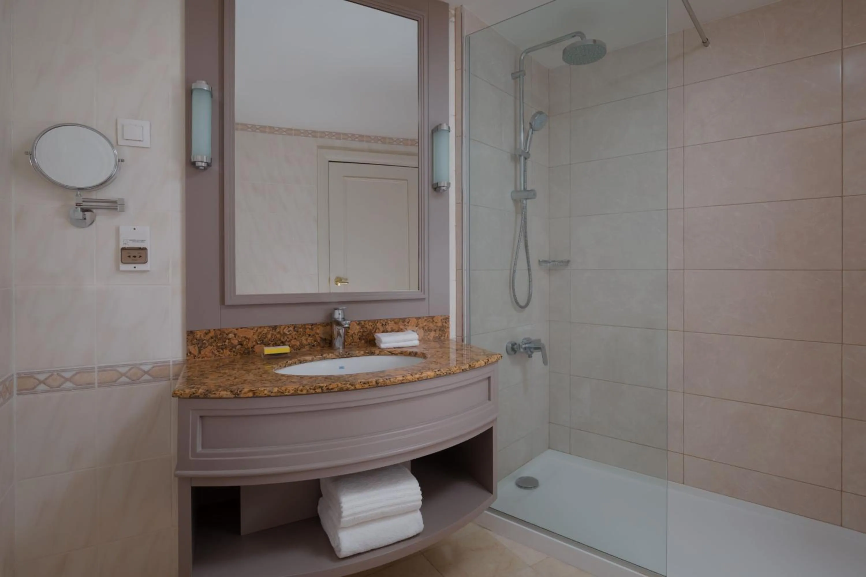 Bathroom in Armenia Marriott Hotel Yerevan