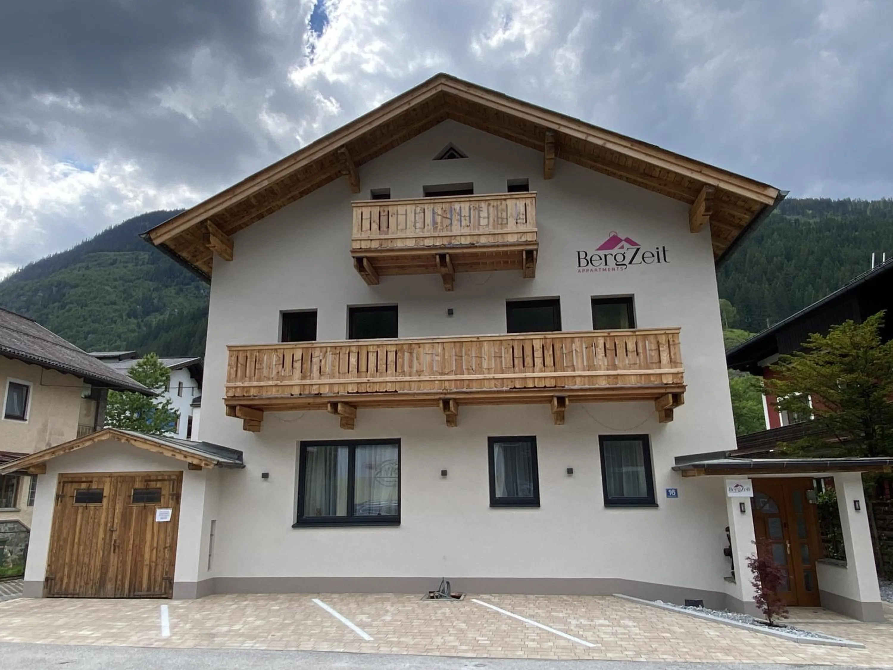 Property building in Bergzeit Appartments