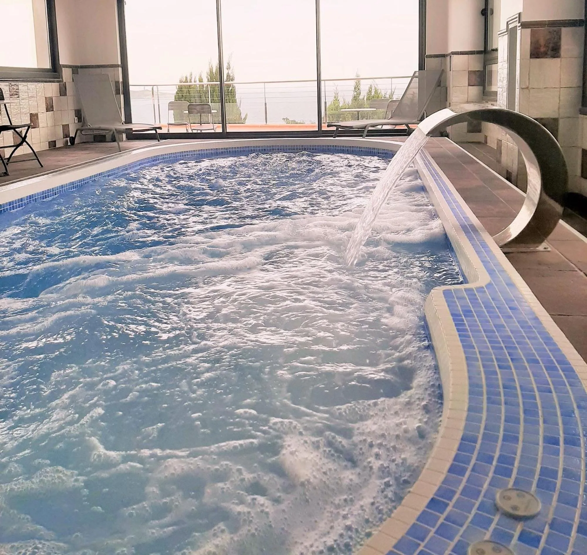 Hot Tub in Le Catalan