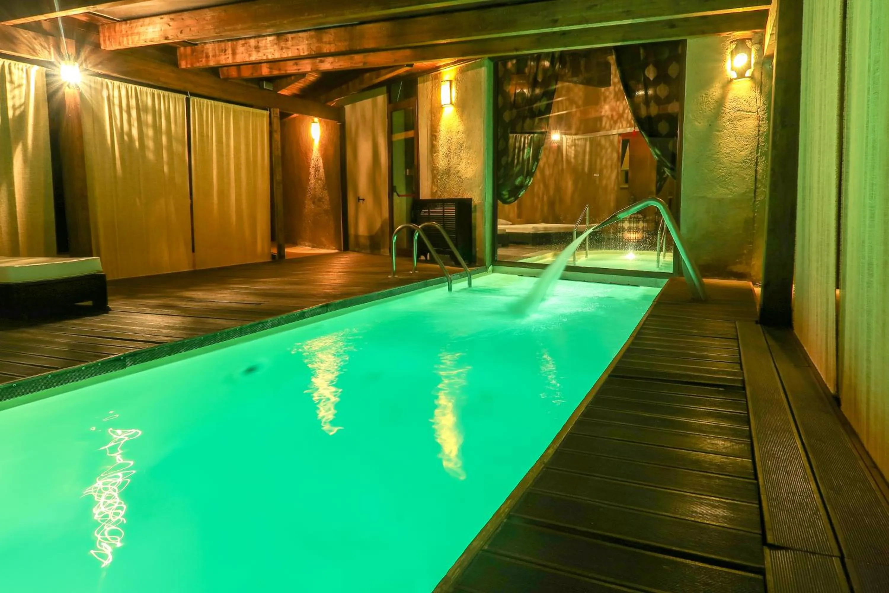 Hot Tub in Masseria & Spa LuciaGiovanni