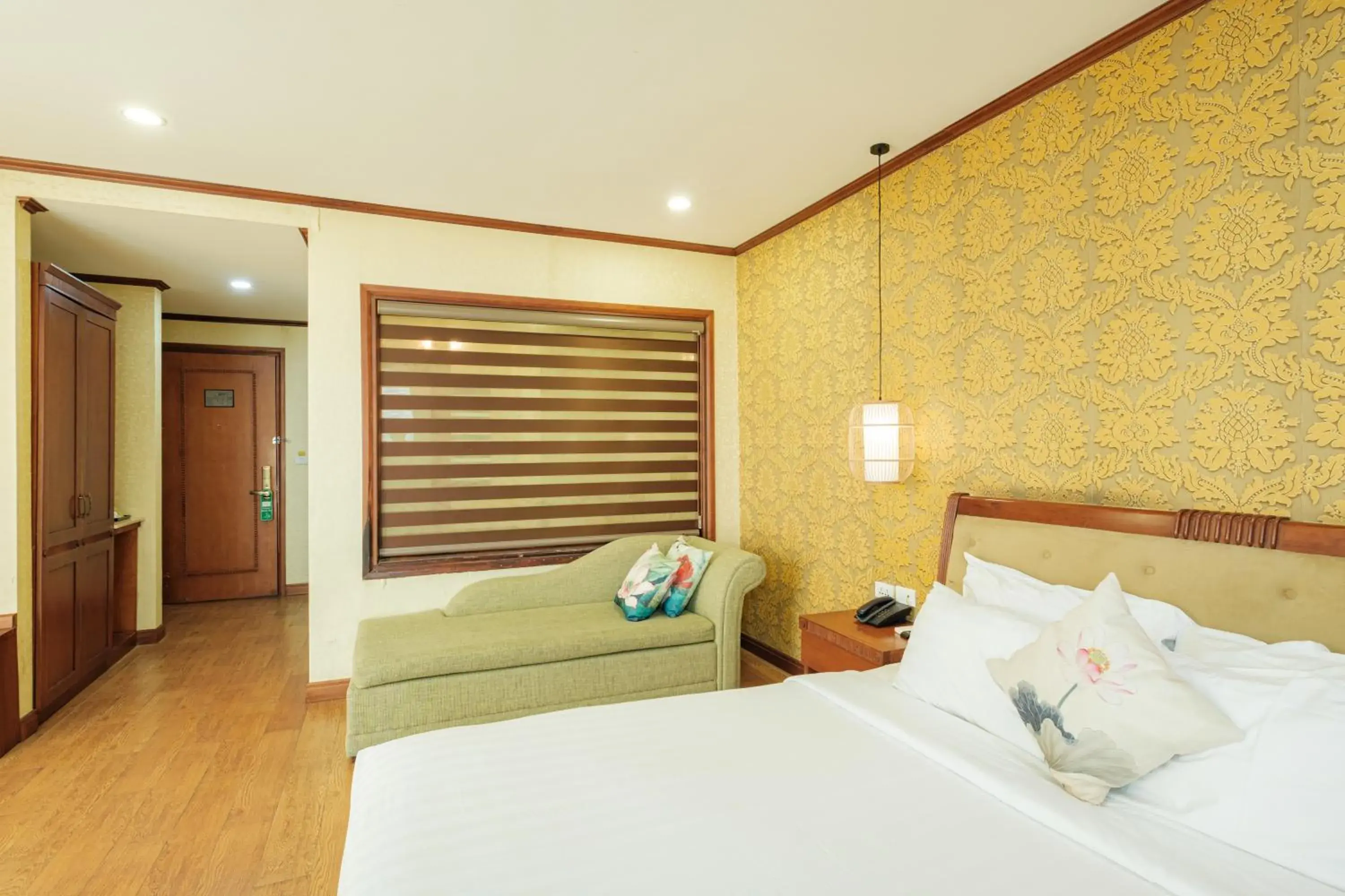 Bed in Sunset Westlake Hanoi Hotel Bed in Sunset Westlake Hanoi Hotel