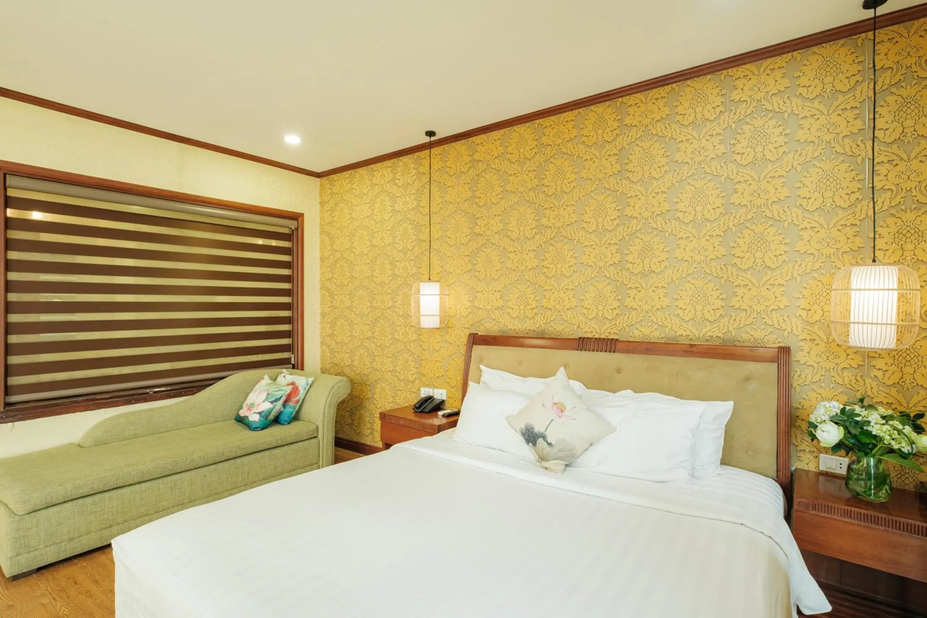 Bed in Sunset Westlake Hanoi Hotel Bed in Sunset Westlake Hanoi Hotel