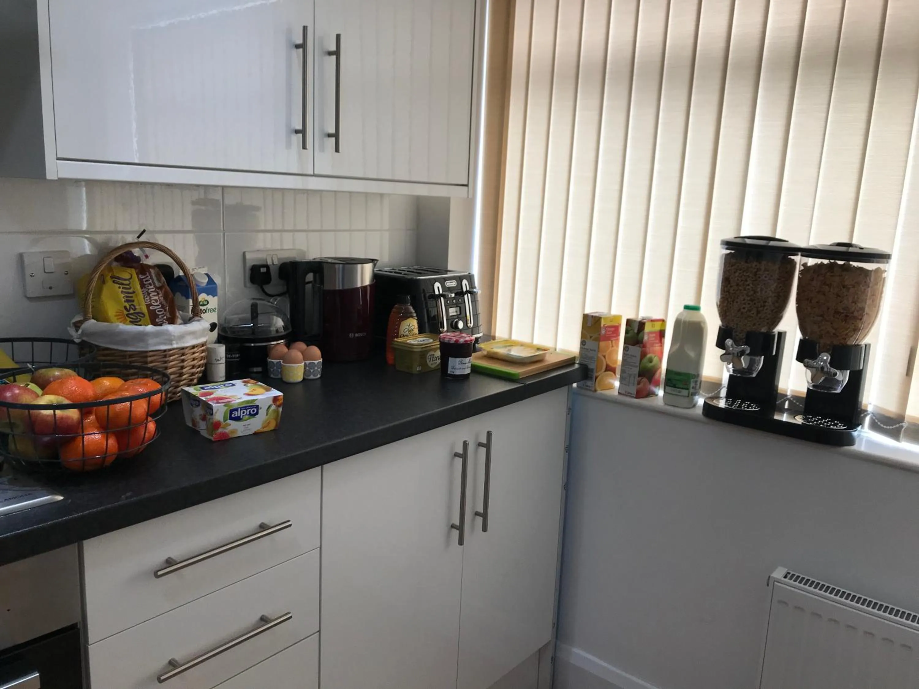 Breakfast in Oxford Bed and Breakfast