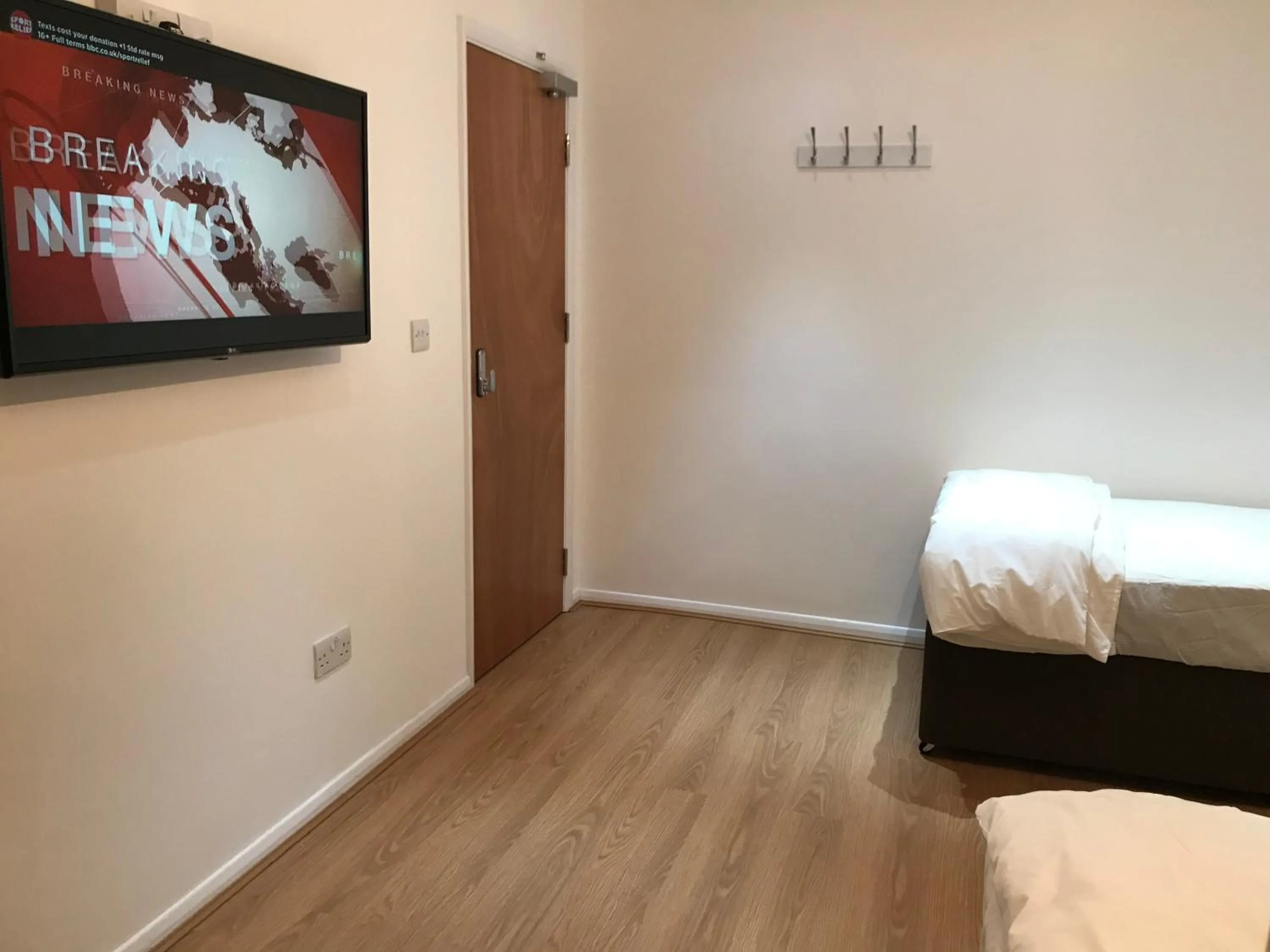 TV and multimedia, Bed in Oxford Bed and Breakfast