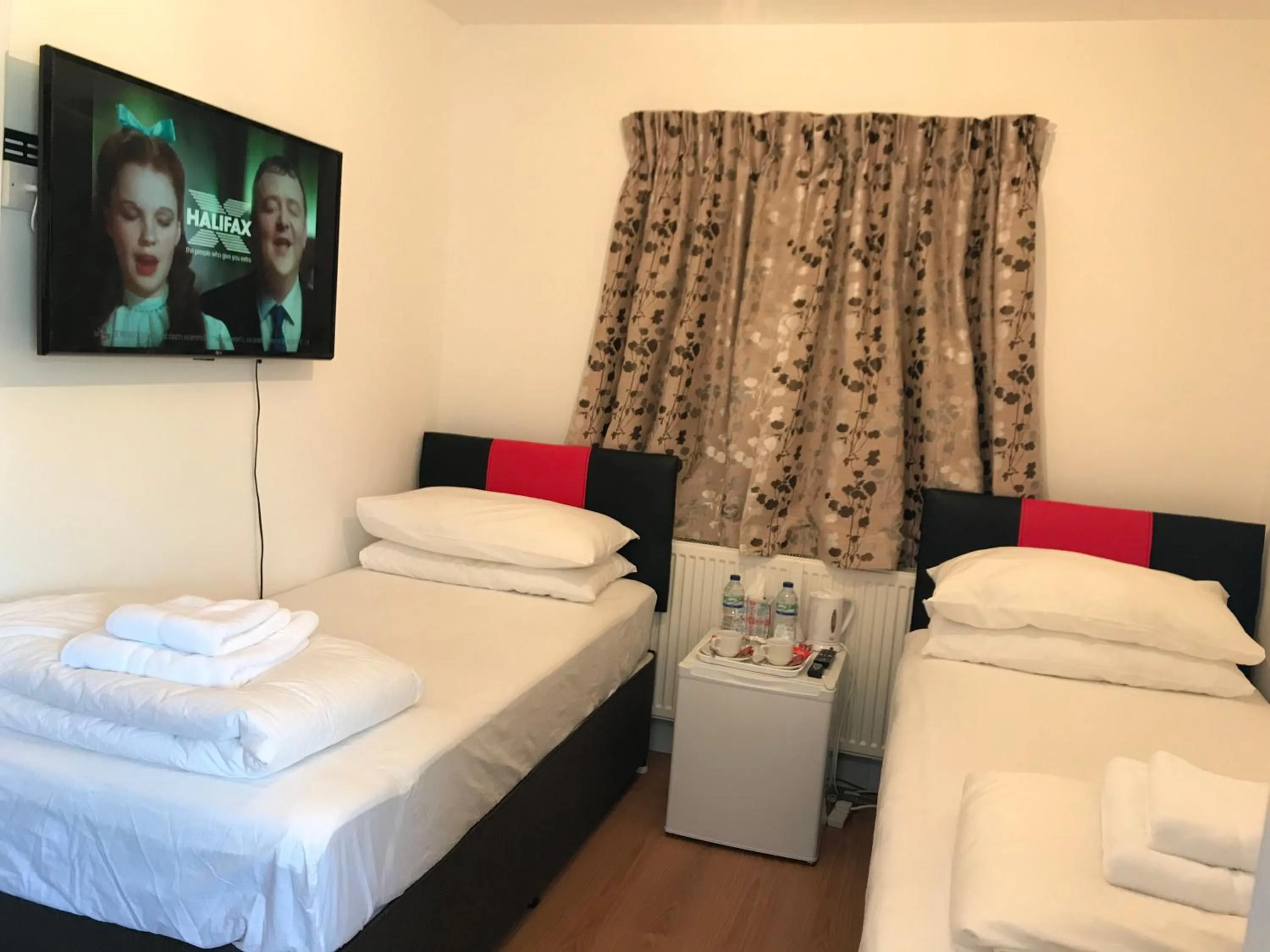 Bedroom, Bed in Oxford Bed and Breakfast