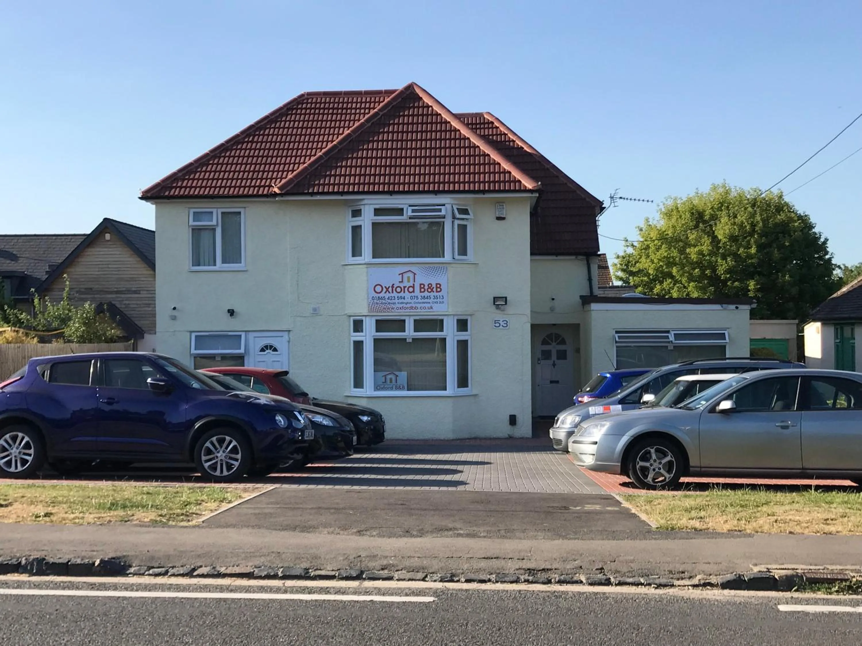 Property building in Oxford Bed and Breakfast