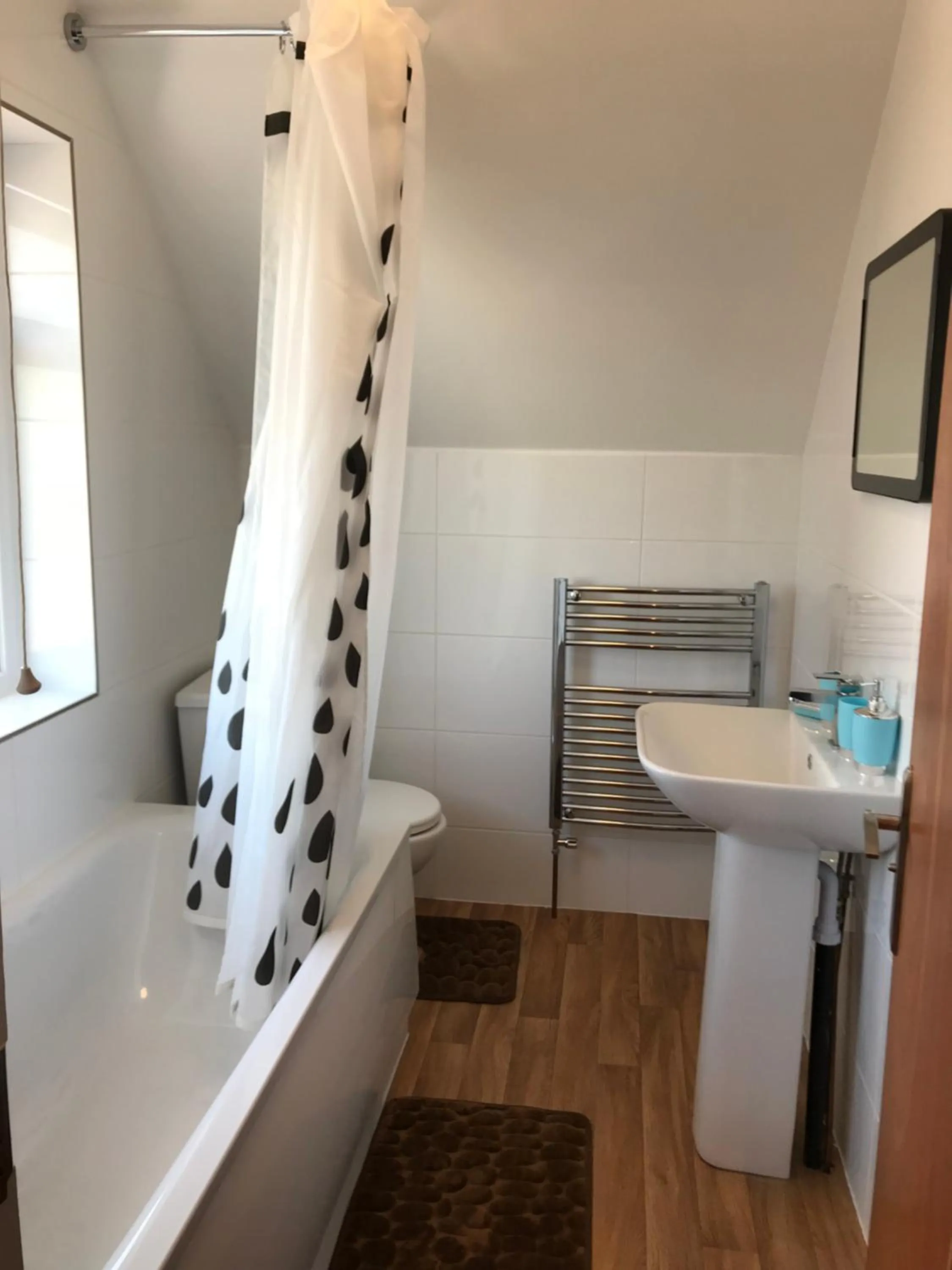 Bathroom in Oxford Bed and Breakfast