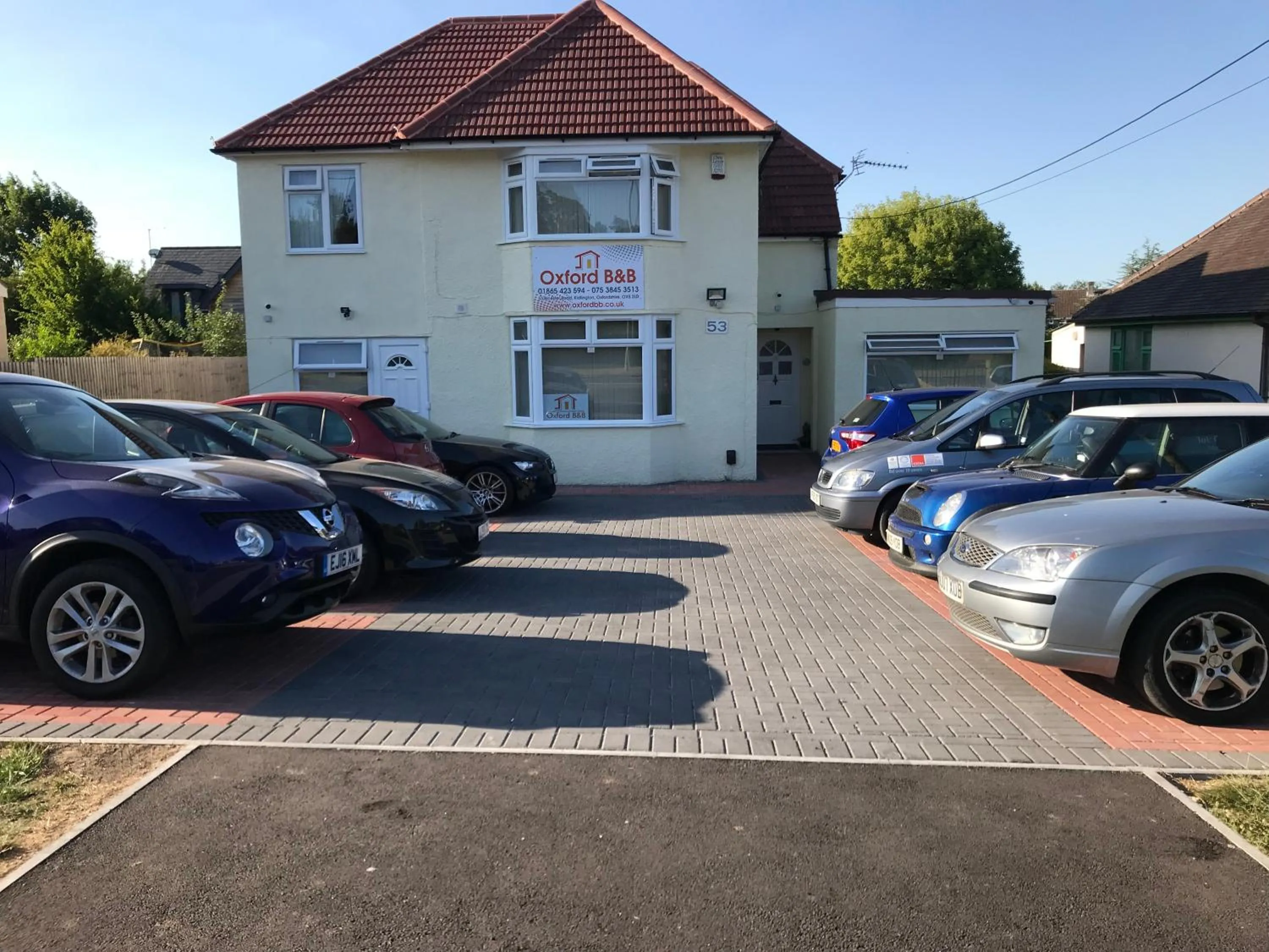 Property building in Oxford Bed and Breakfast