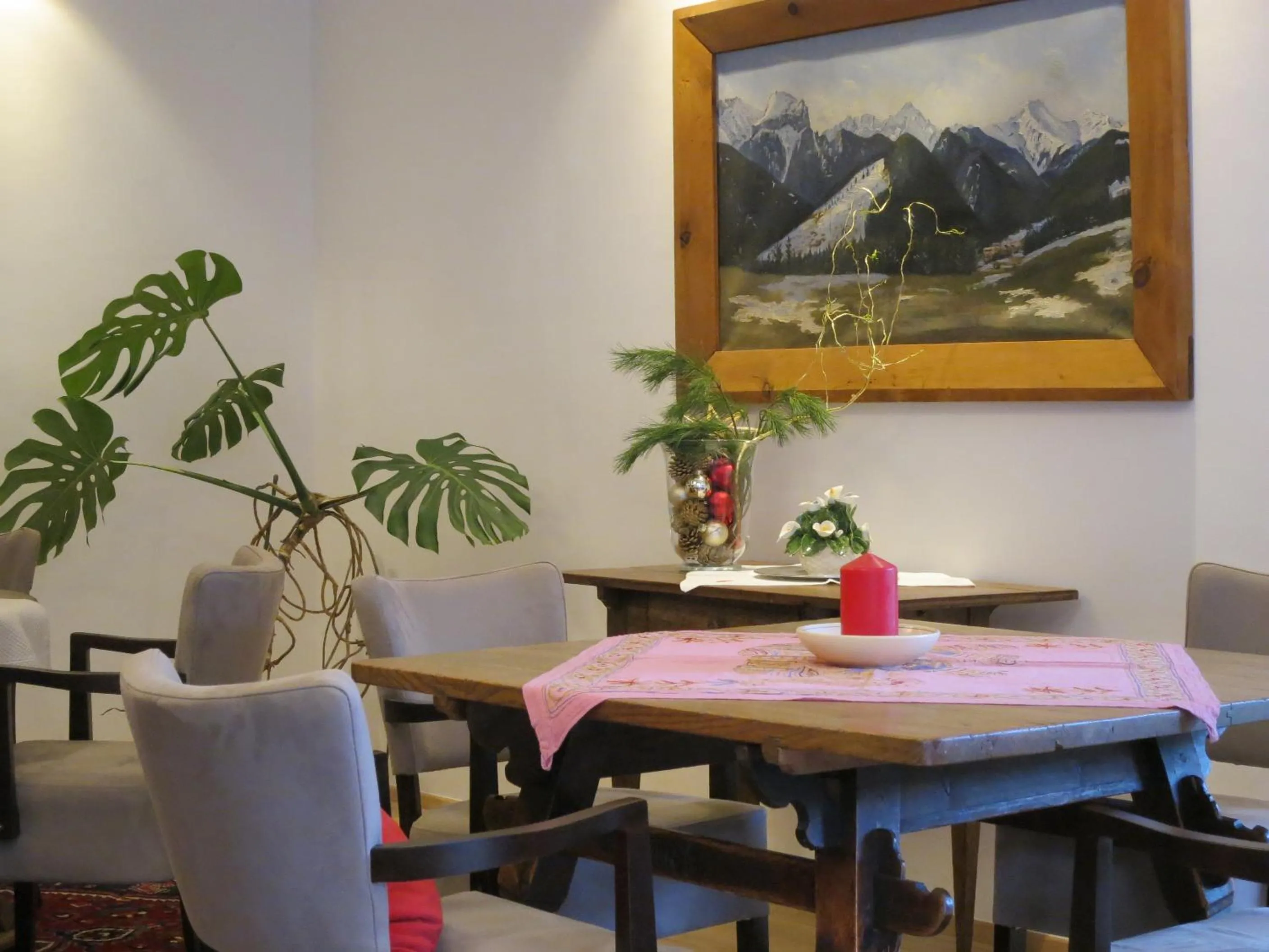 Communal lounge/ TV room in Gästehaus Schusser an der Therme, Frühstück, Doppelzimmer und Ferienwohnung
