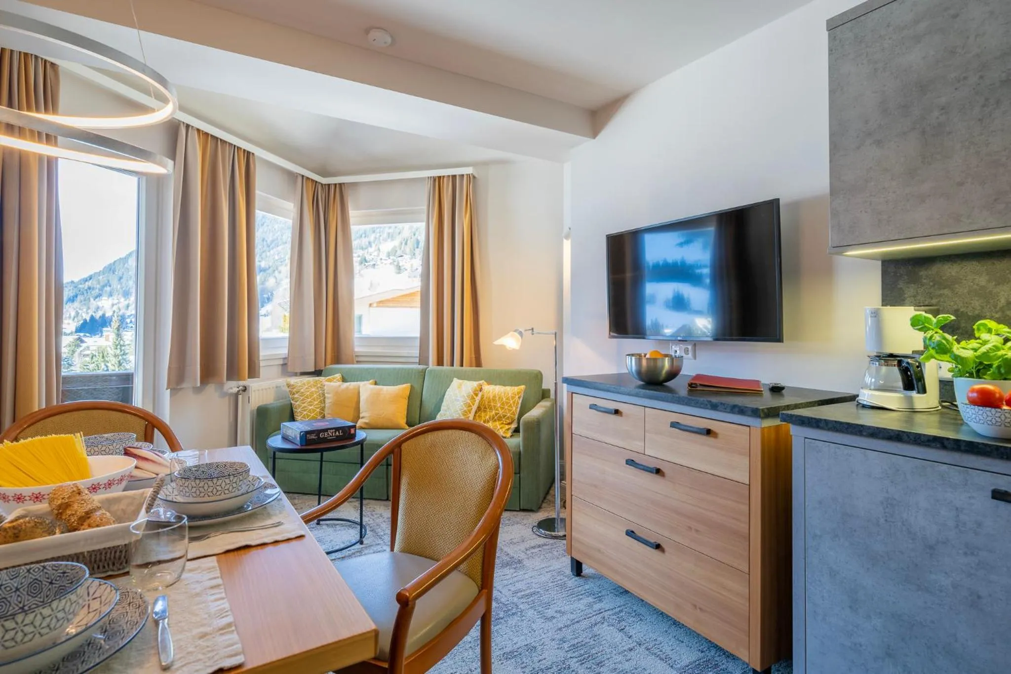 Living room in Gästehaus Schusser an der Therme, Frühstück, Doppelzimmer und Ferienwohnung