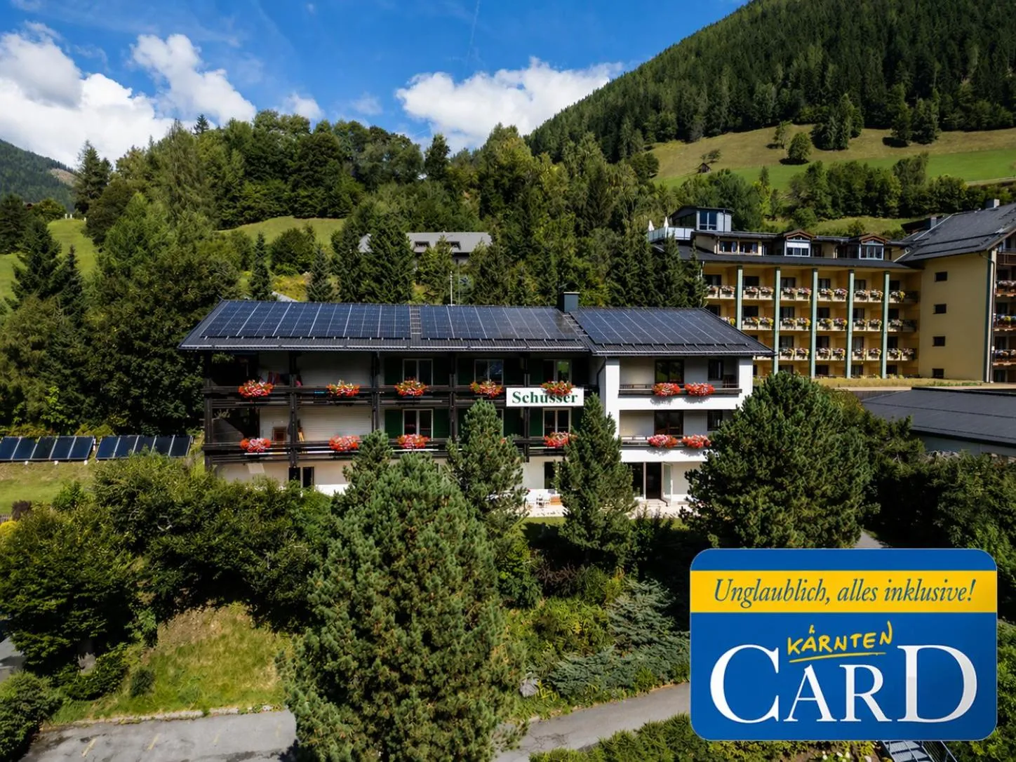 Property building in Gästehaus Schusser an der Therme, Frühstück, Doppelzimmer und Ferienwohnung